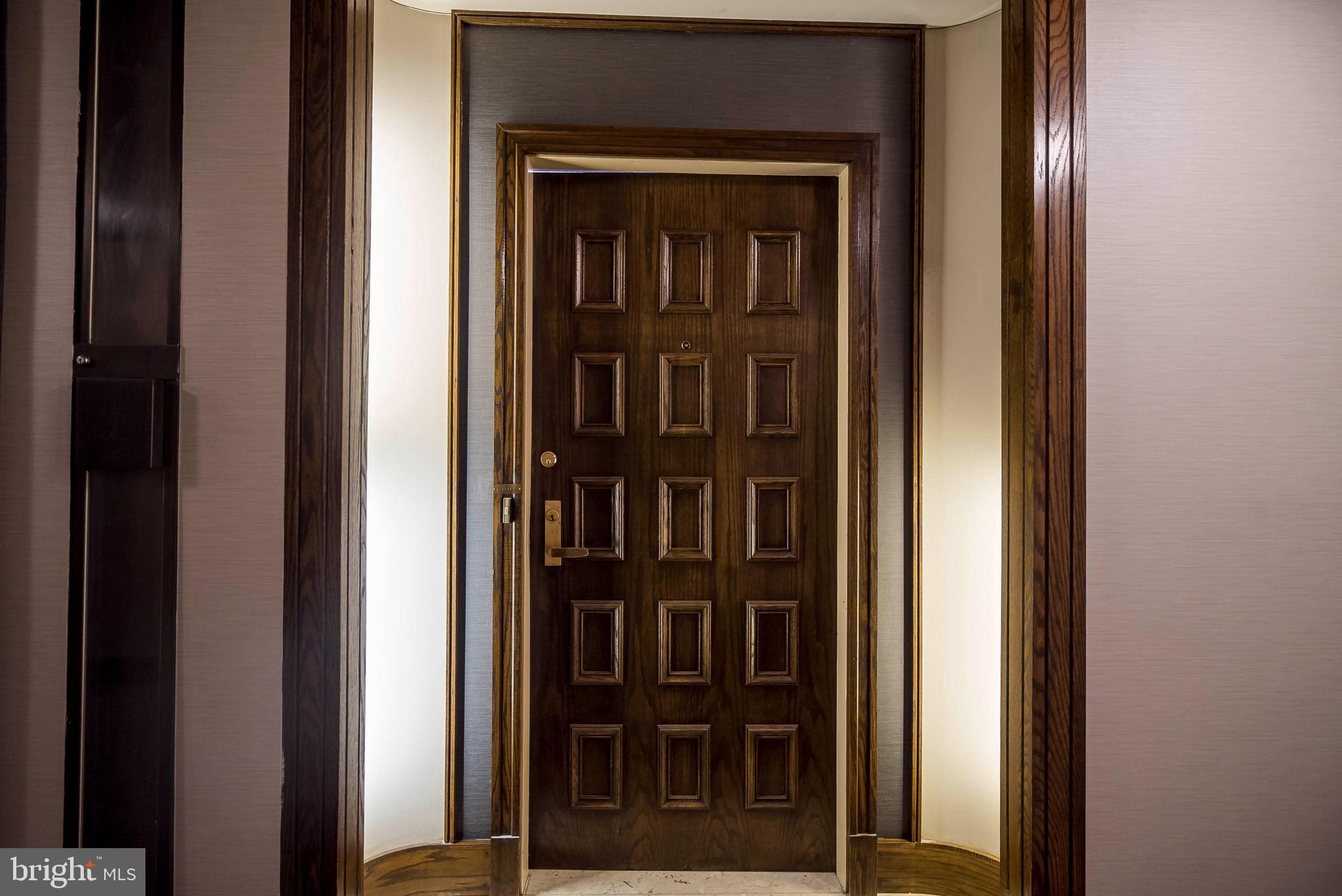CRYSTAL GATEWAY - Residential