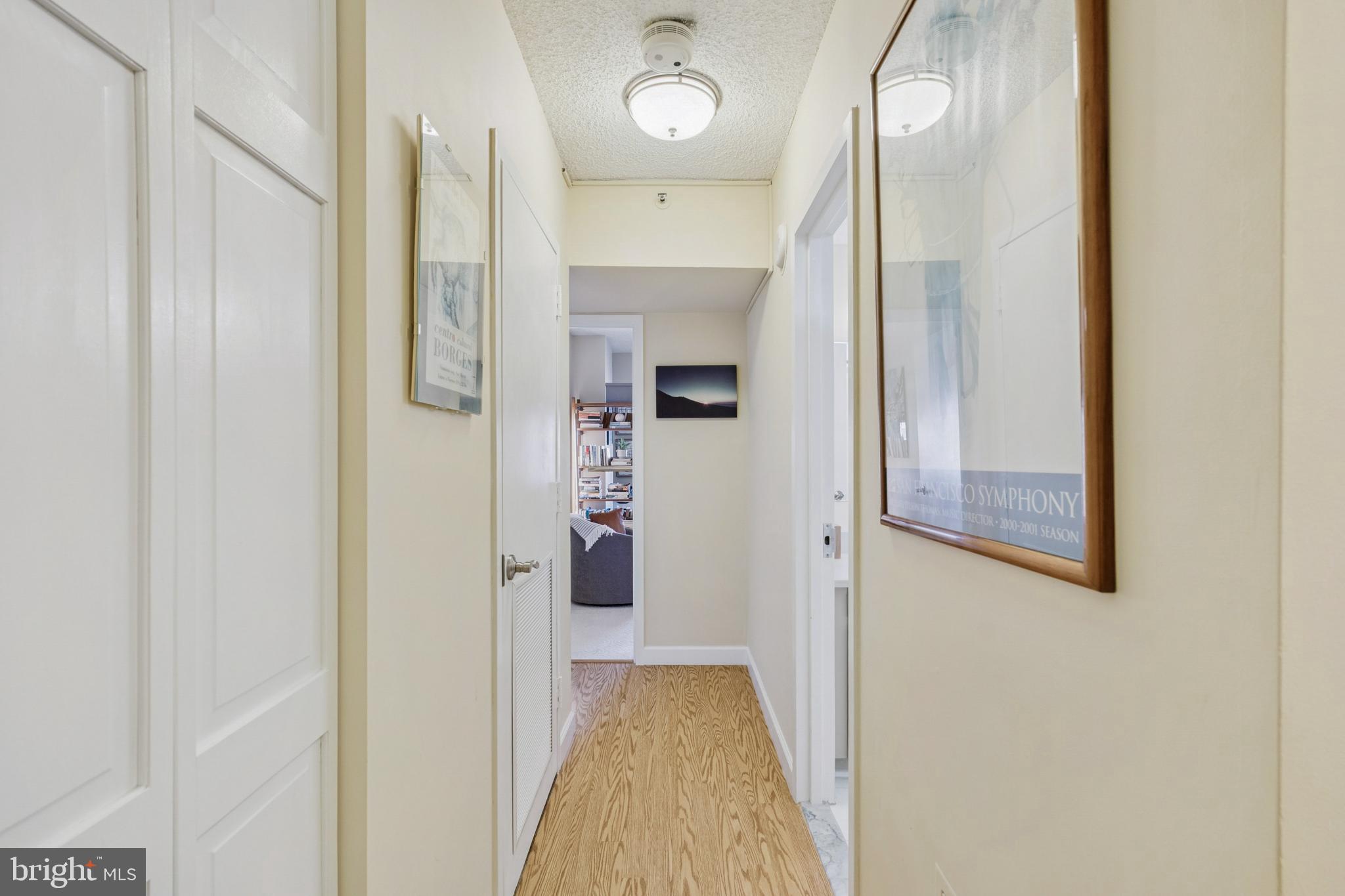 CRYSTAL GATEWAY - Residential