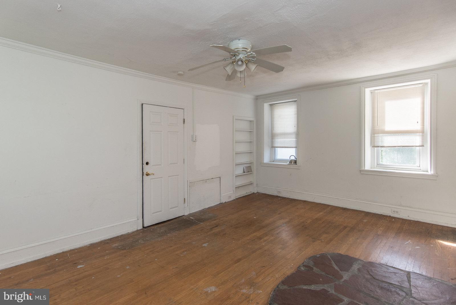 TORRESDALE MANOR - Residential