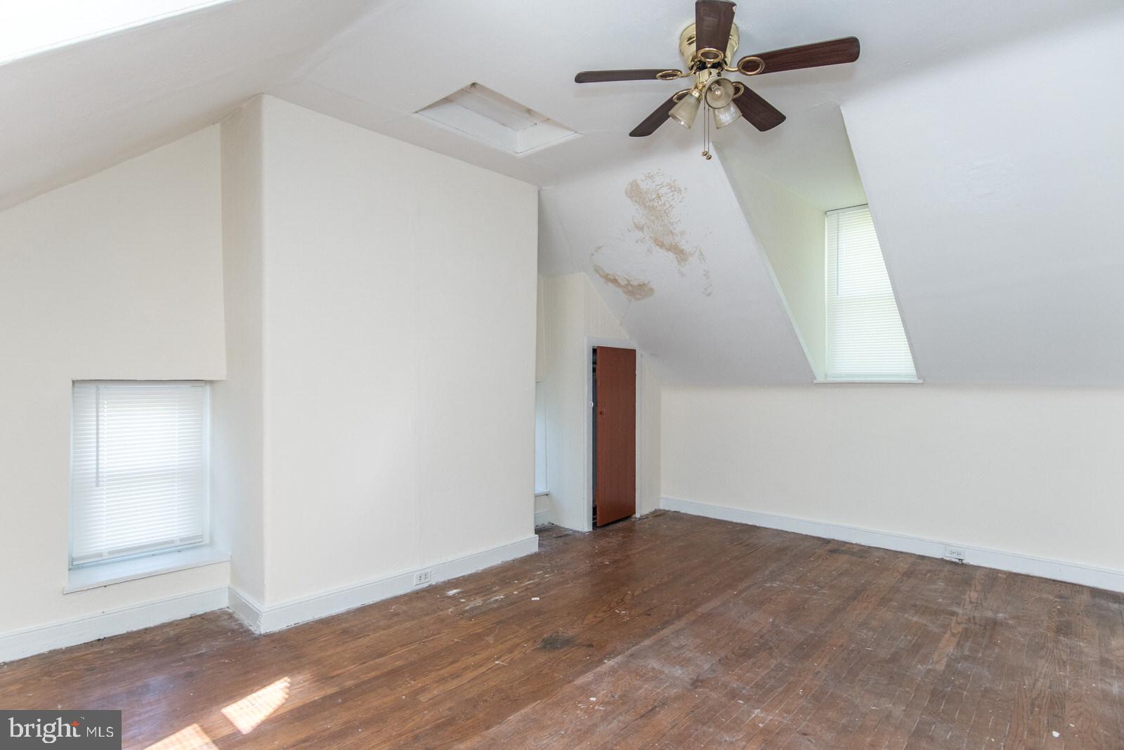 TORRESDALE MANOR - Residential