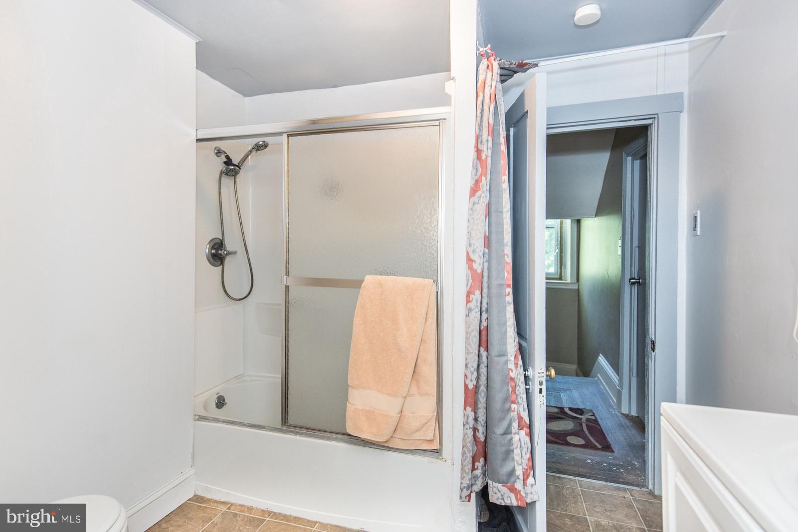 TORRESDALE MANOR - Residential