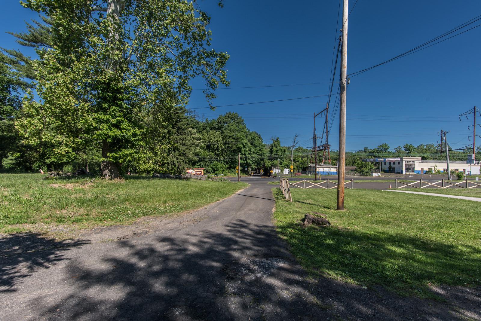 TORRESDALE MANOR - Residential