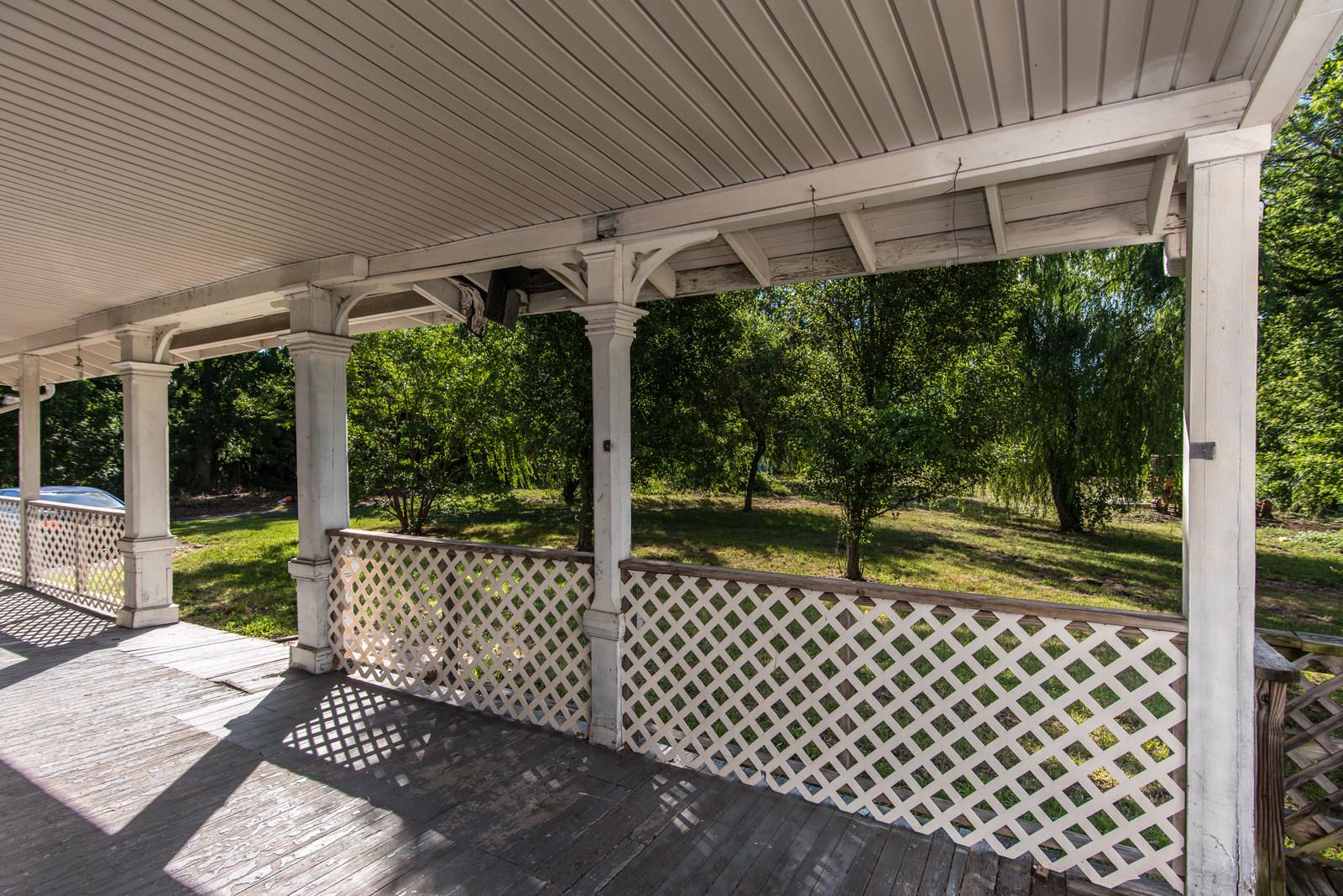 TORRESDALE MANOR - Residential
