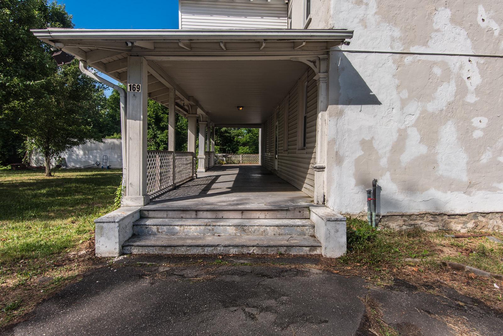 TORRESDALE MANOR - Residential