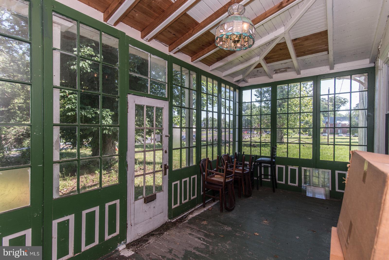 TORRESDALE MANOR - Residential