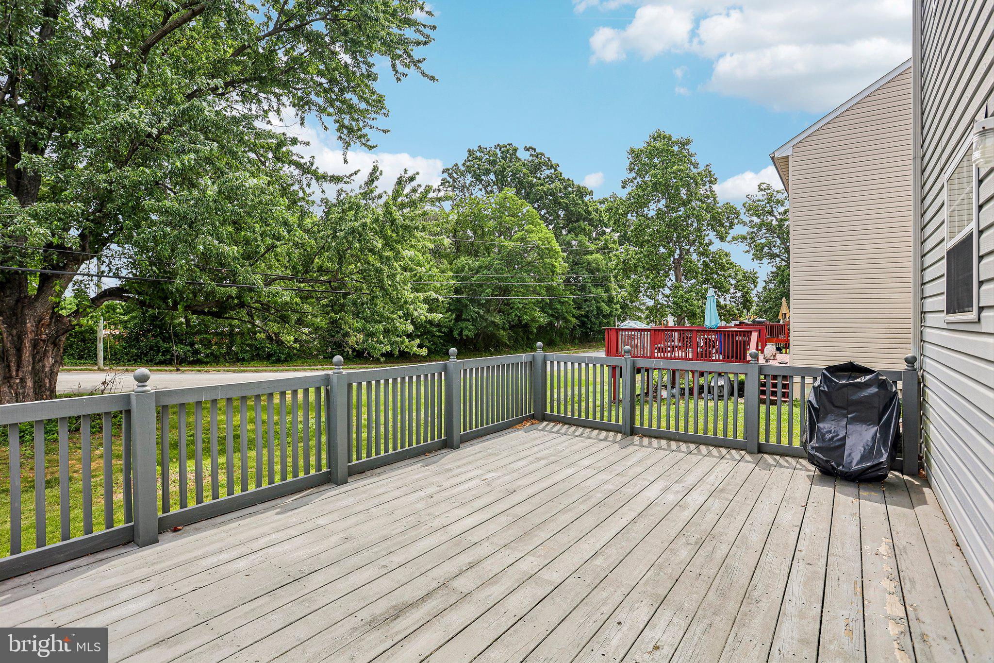 BOOTHHURST - Residential