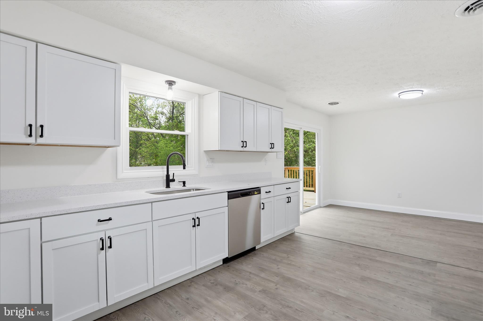 GREEN ACRES - Residential