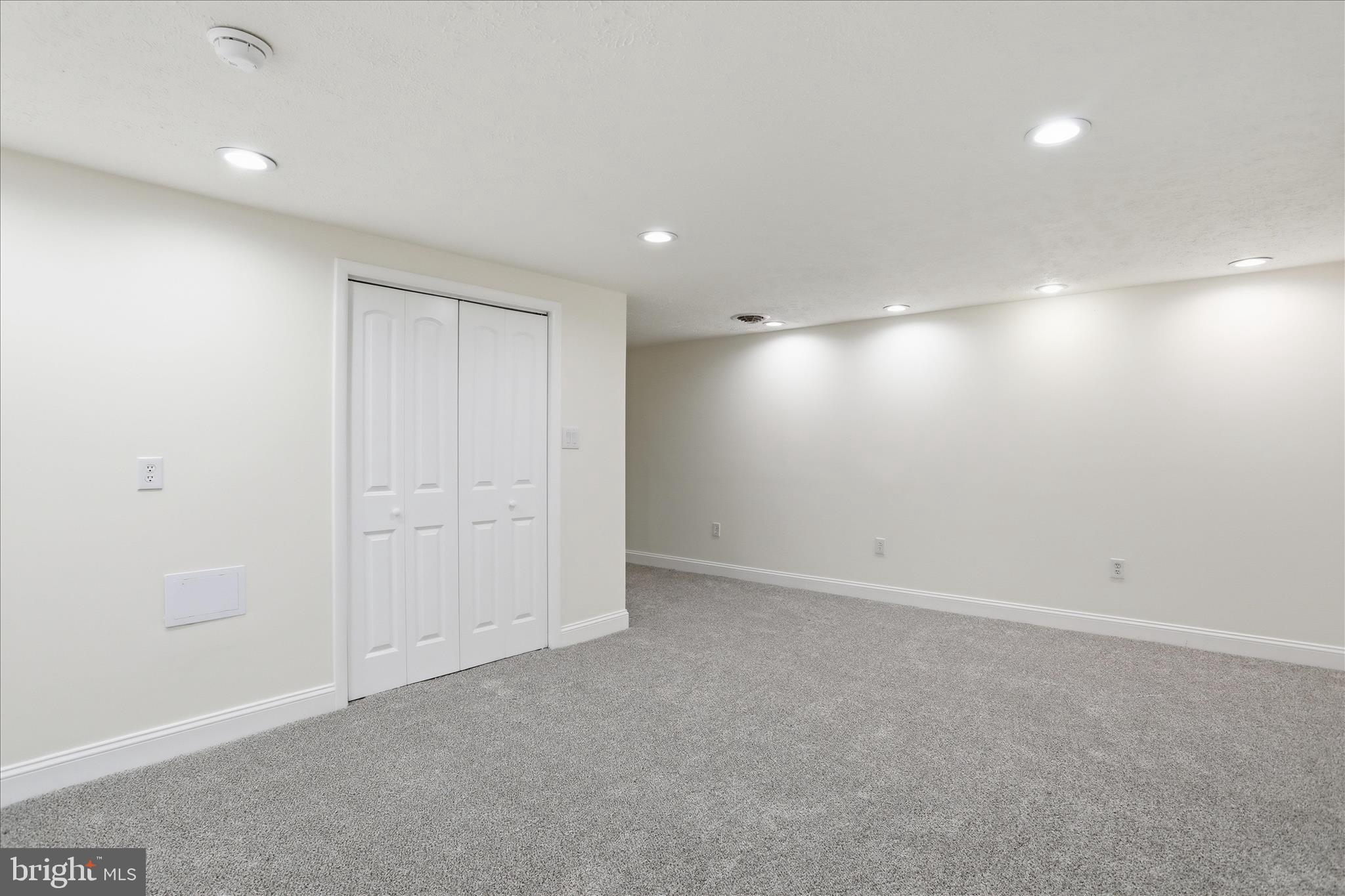 GREEN ACRES - Residential