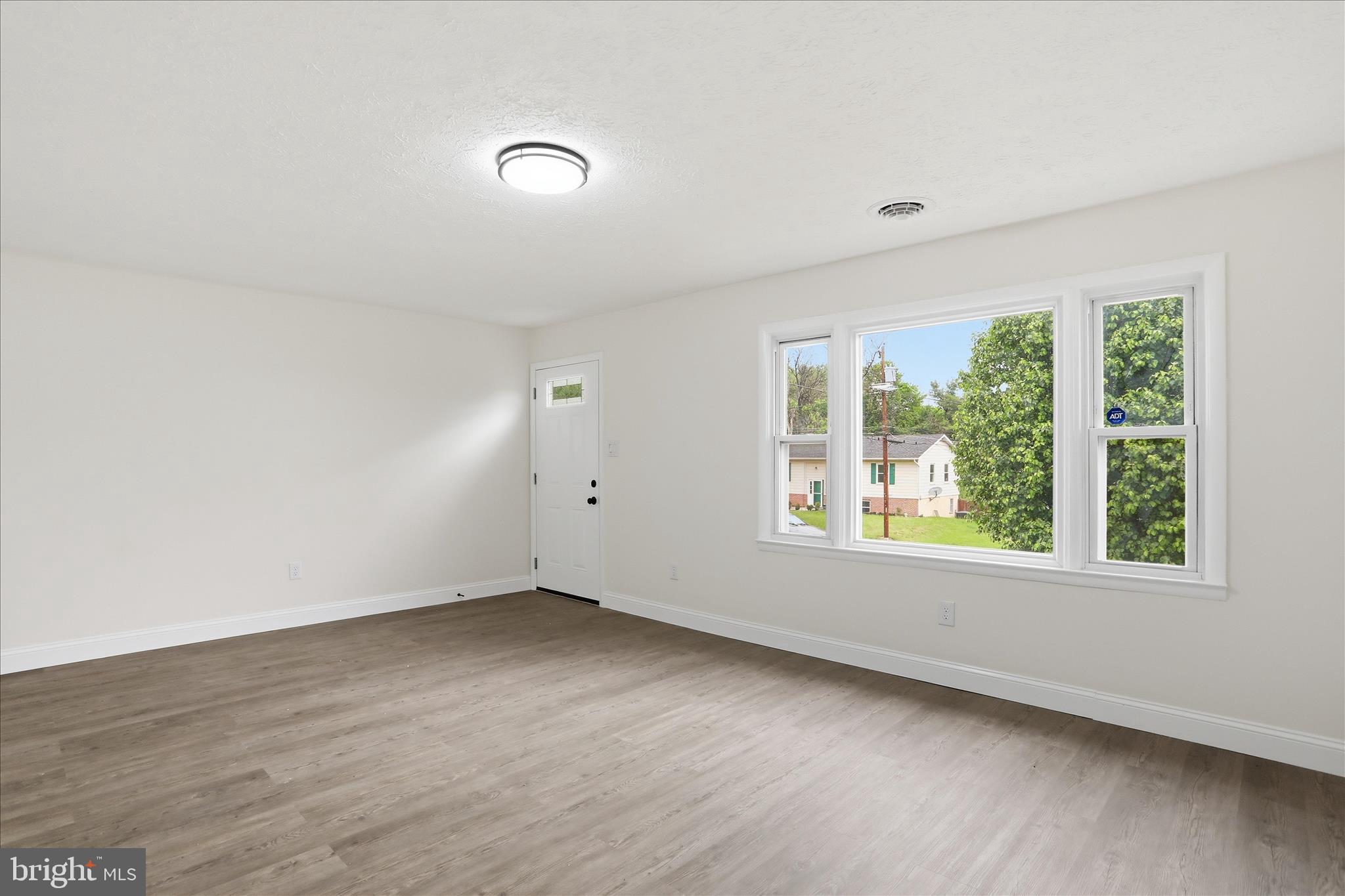 GREEN ACRES - Residential