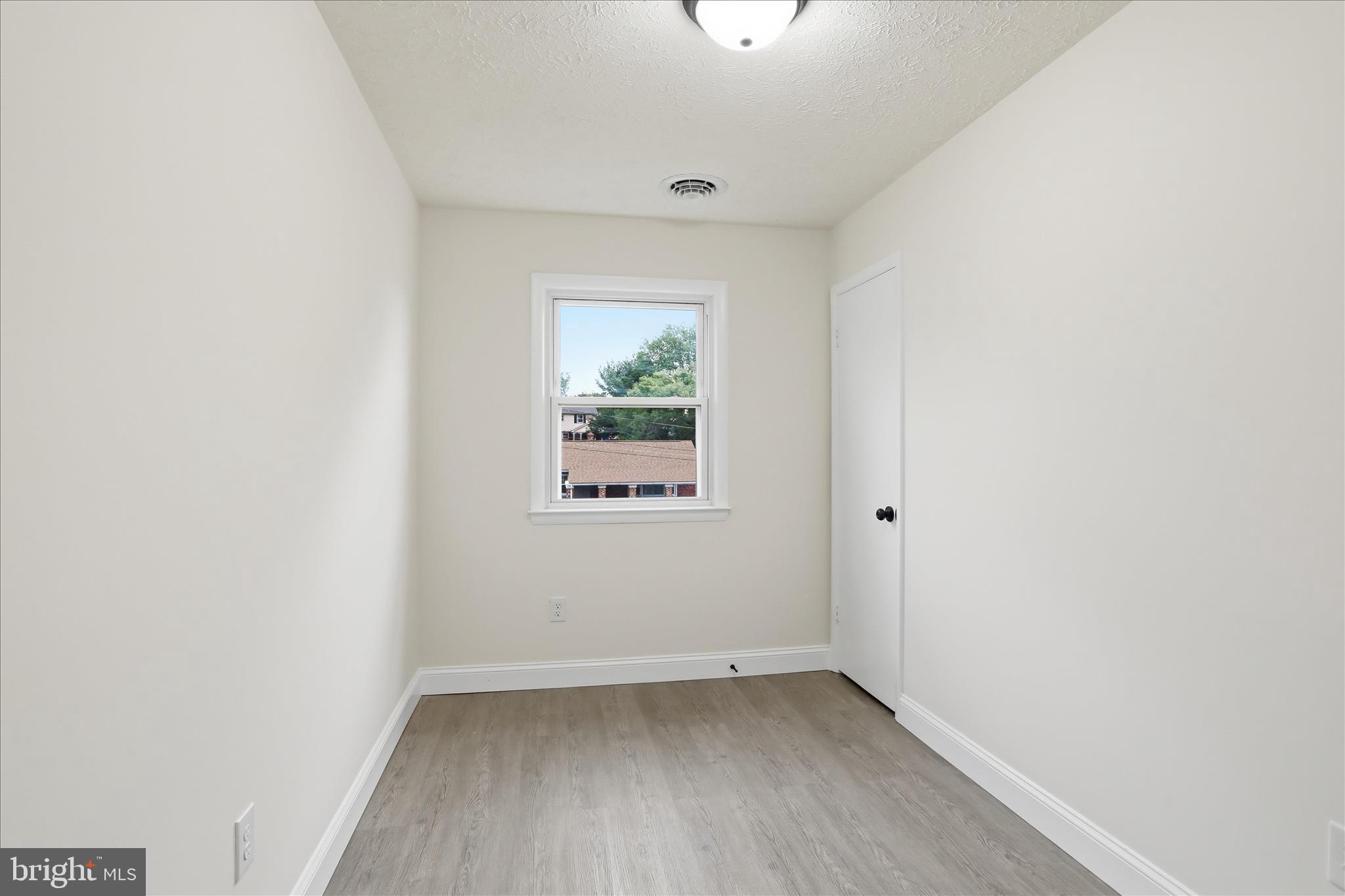 GREEN ACRES - Residential