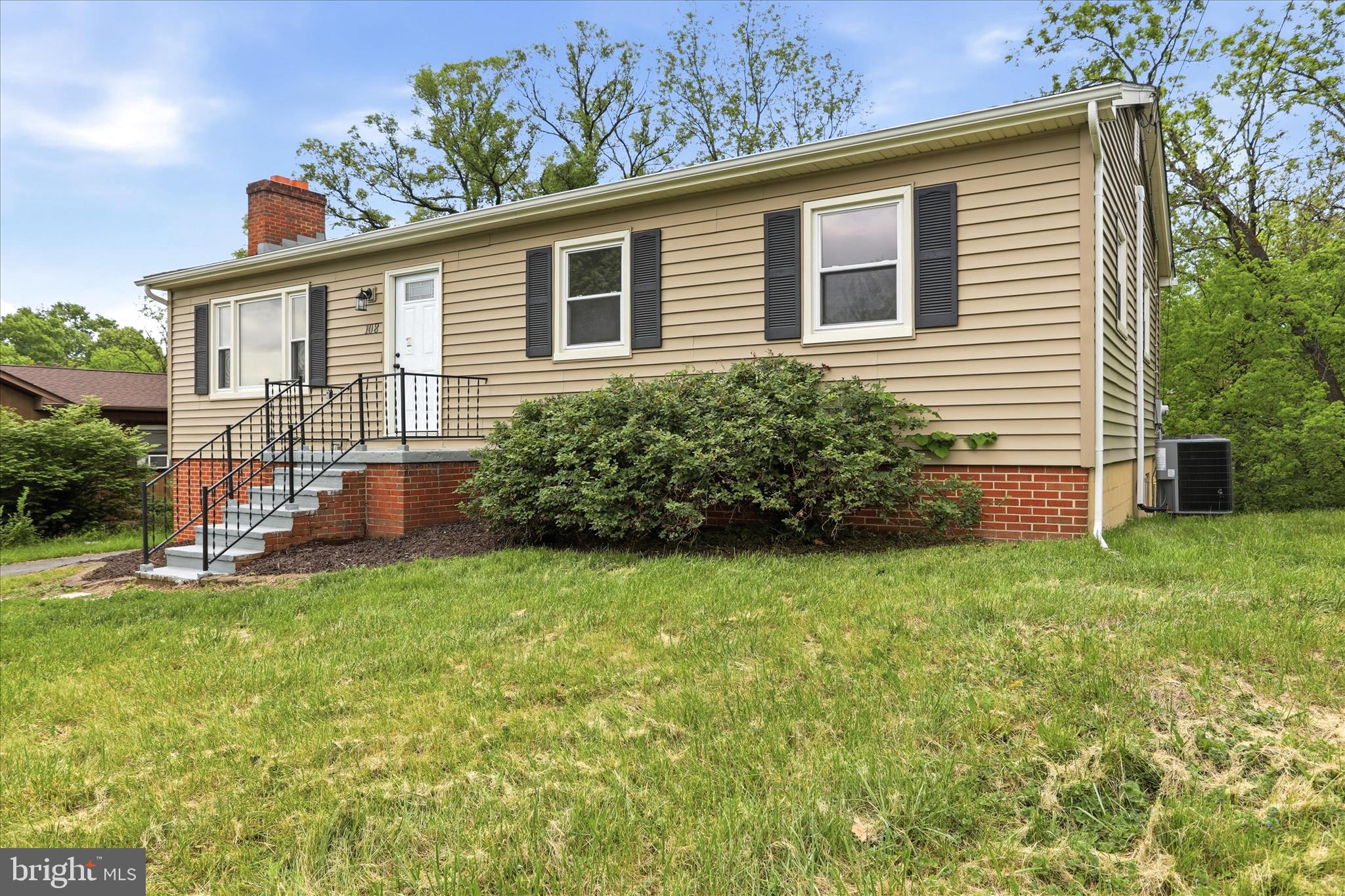 GREEN ACRES - Residential