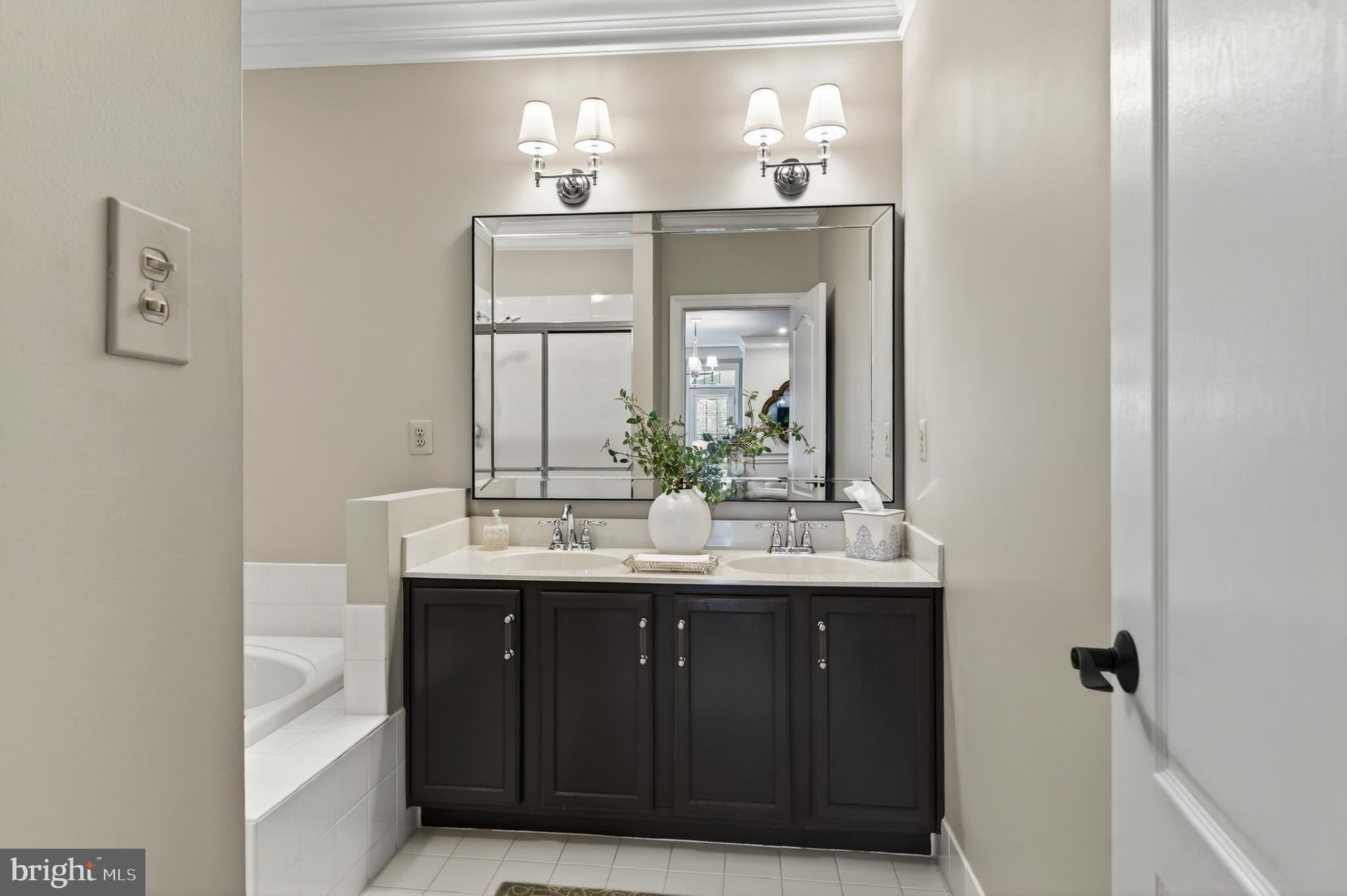 GREENS OF PENN OAK - Residential
