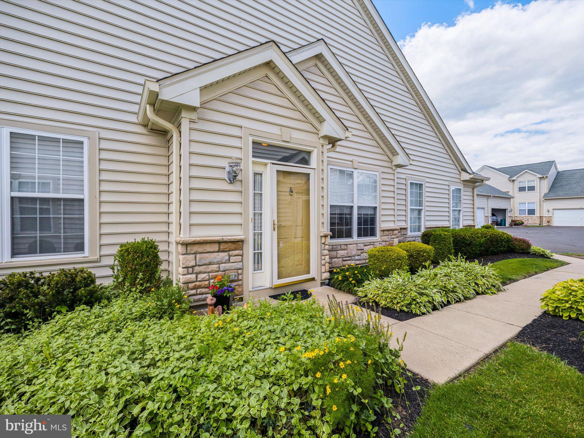 LAMPLIGHTER VILLAGE - Residential
