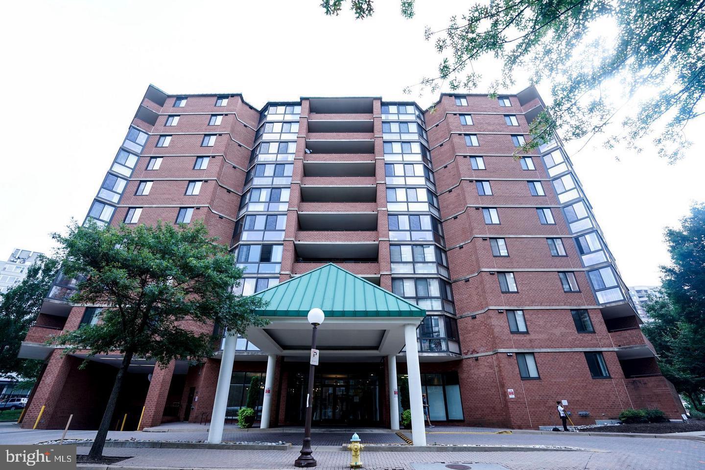 BALLSTON - Residential Lease