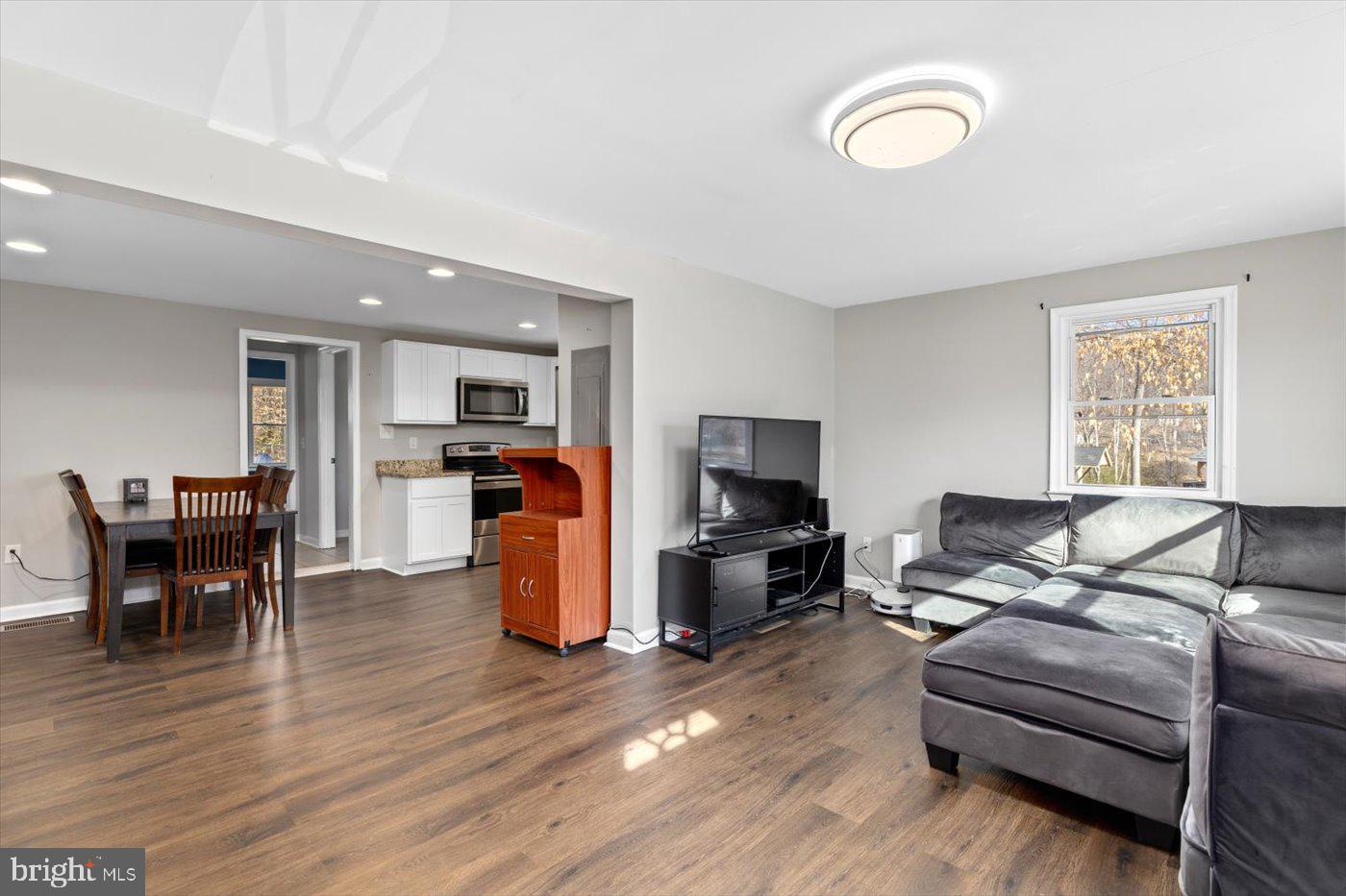 DEERFIELD - Residential
