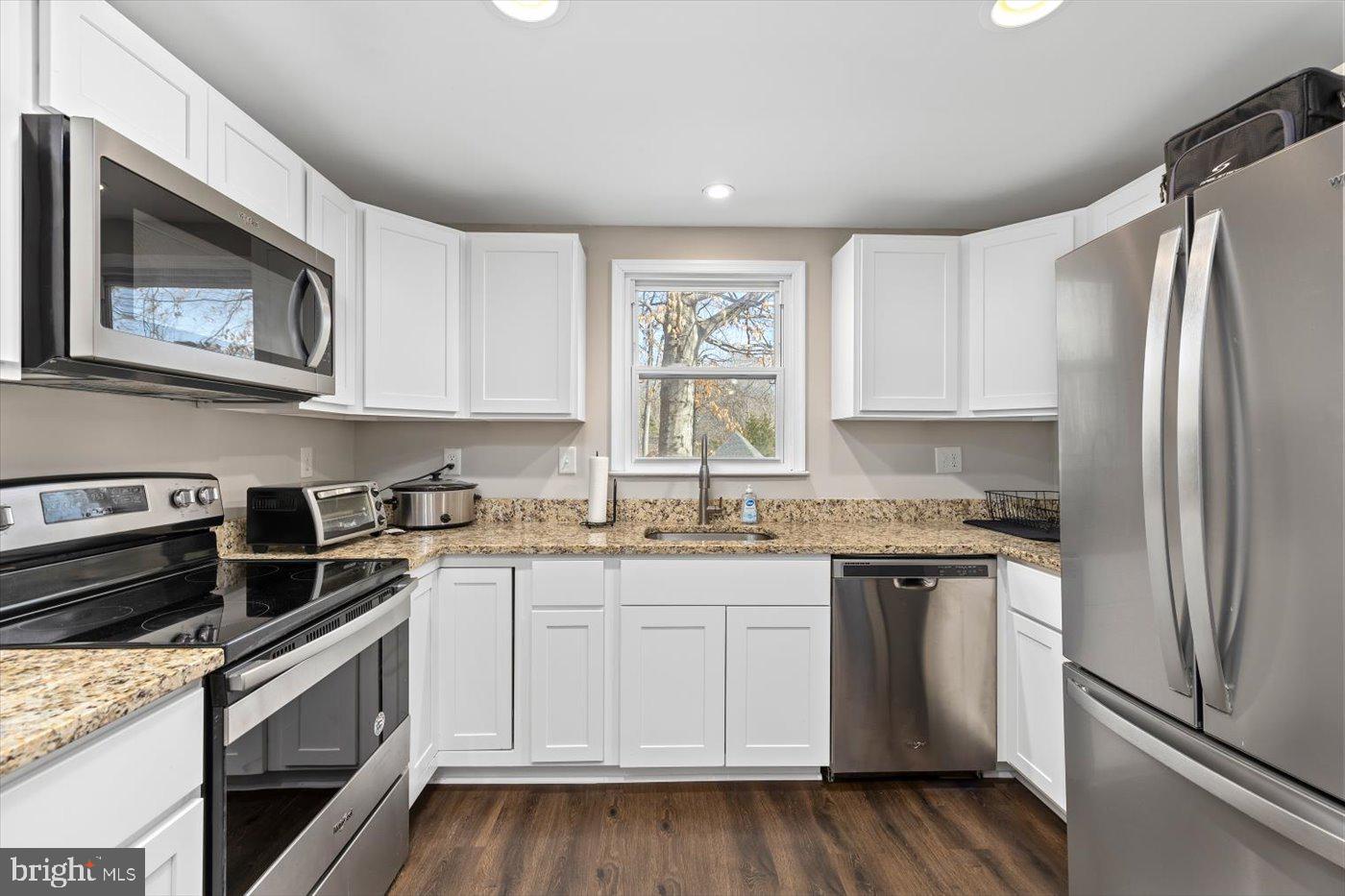 DEERFIELD - Residential