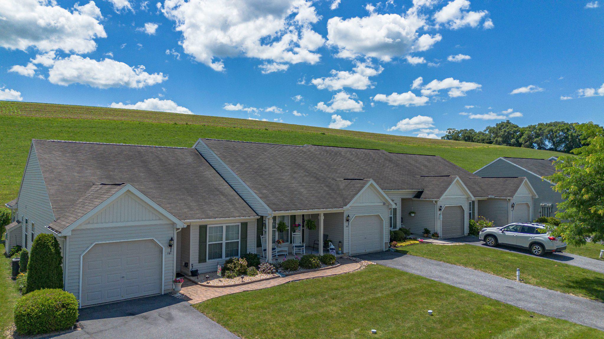 BLOSSOM HILL - Residential