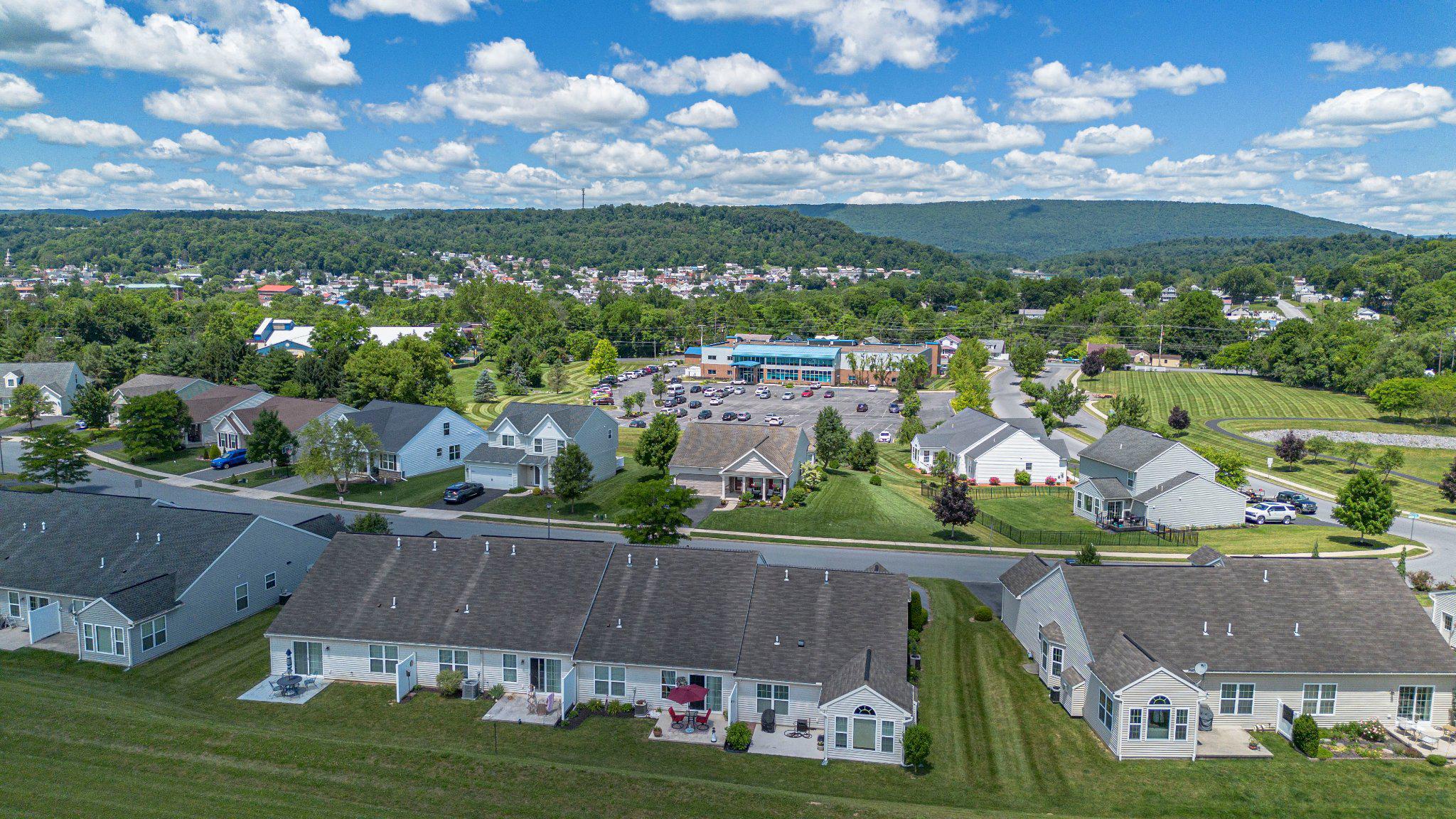 BLOSSOM HILL - Residential