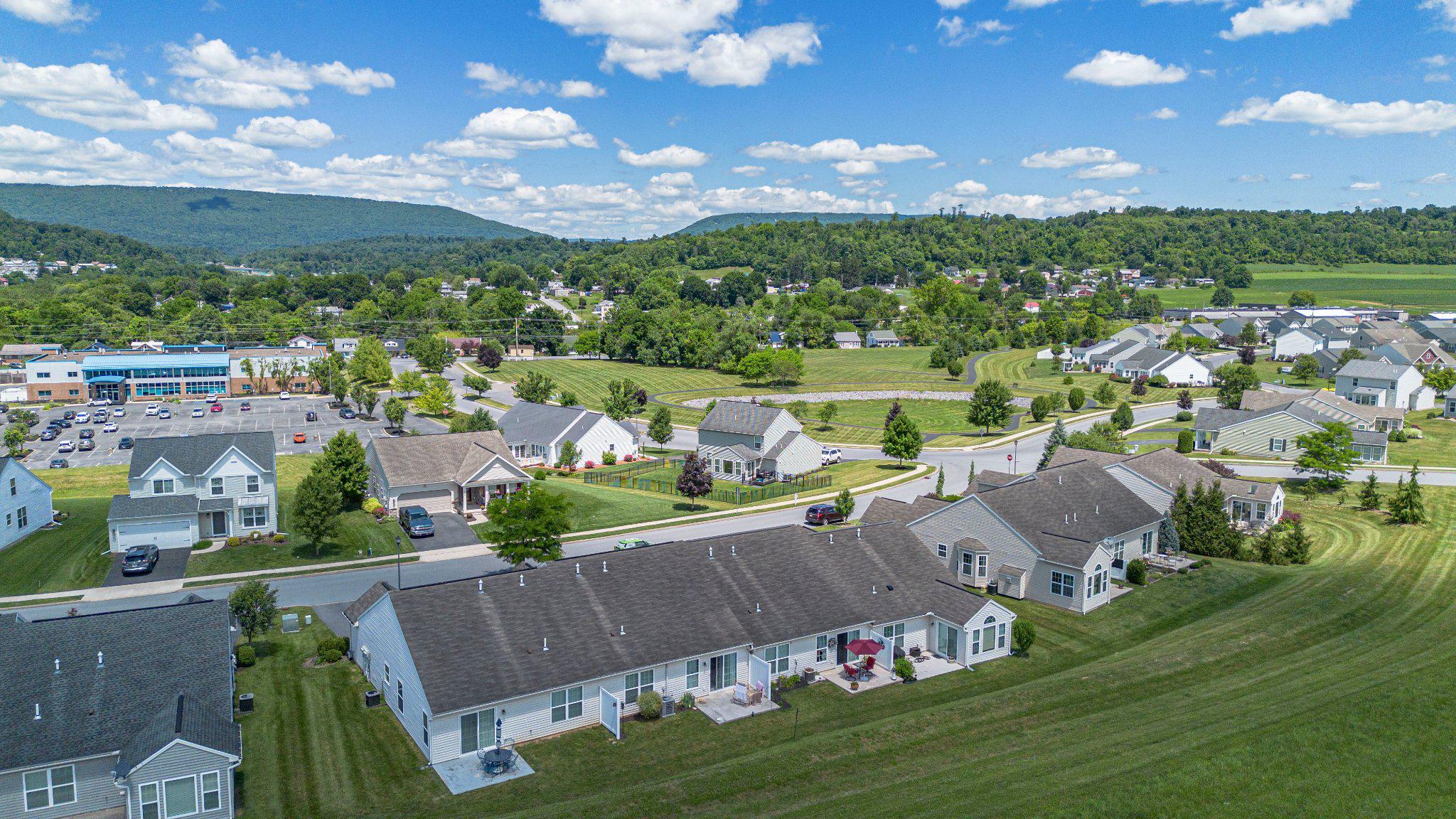 BLOSSOM HILL - Residential