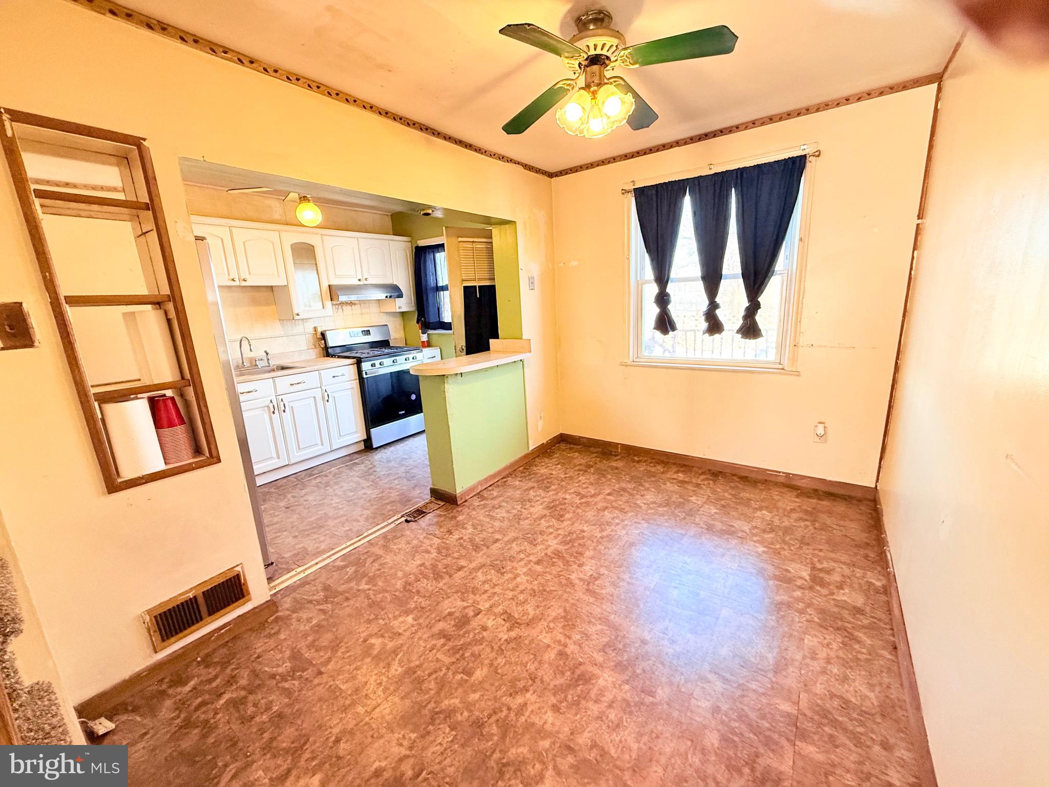 WEST INVERNESS - Residential