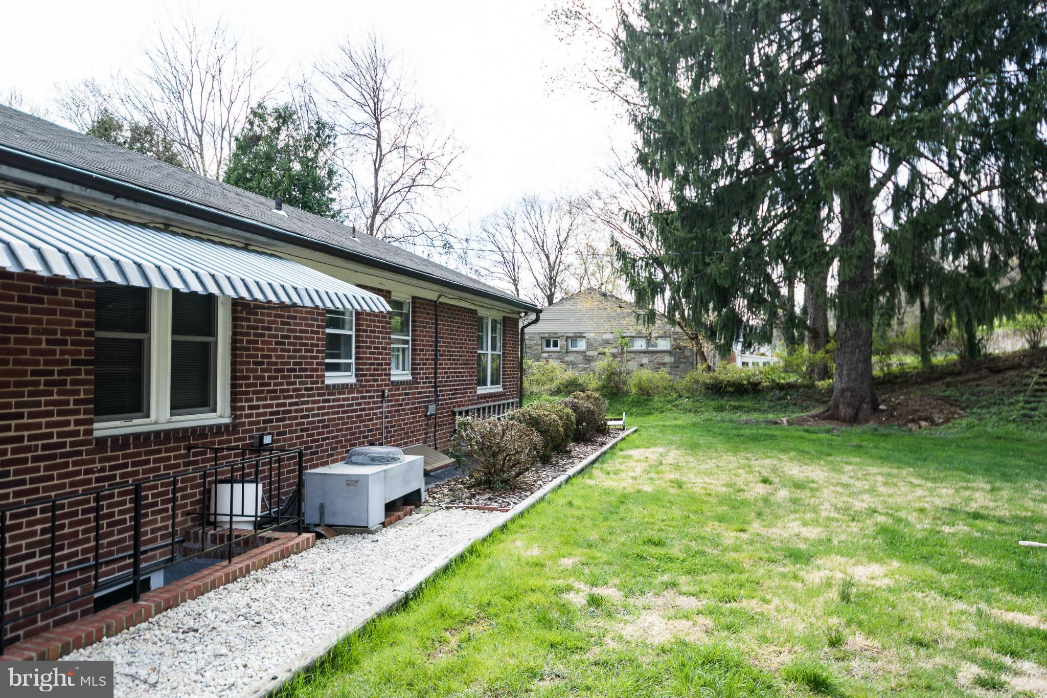 POT SPRING - Residential