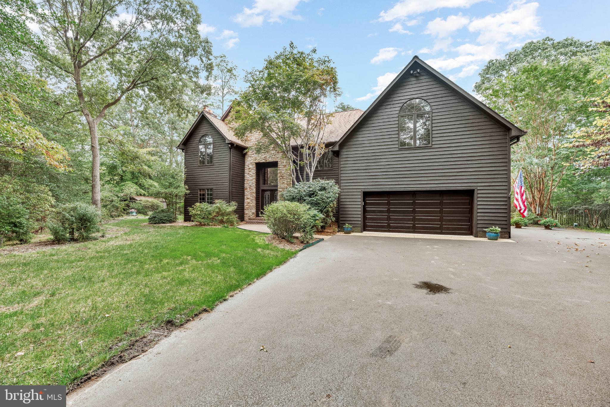 ST LEONARD SHORES - Residential