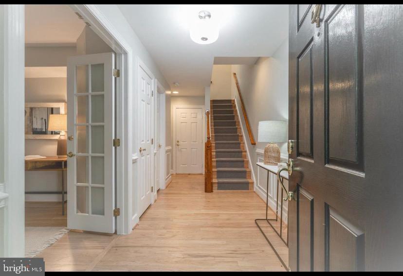 COURTHOUSE HILL - Residential Lease