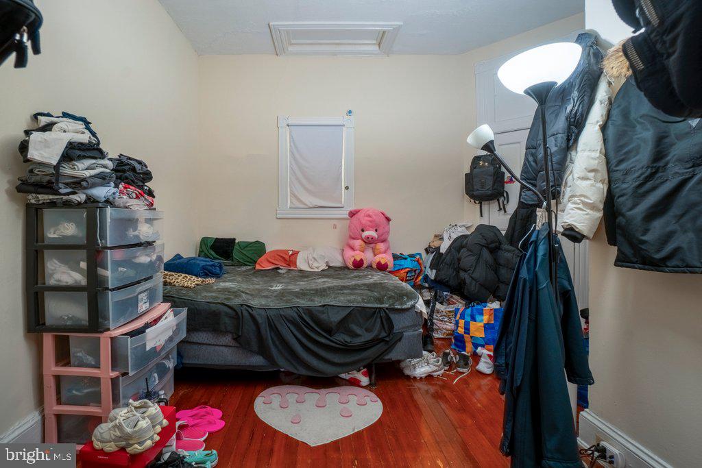 OLD GOUCHER - Residential Income
