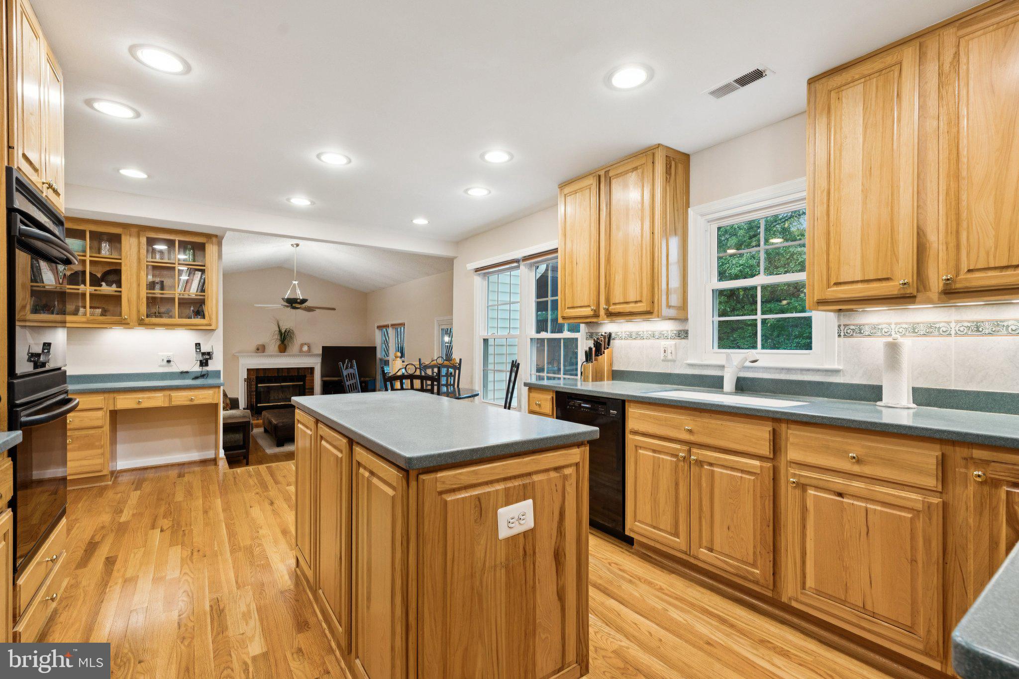 FRANKLIN GLEN - Residential
