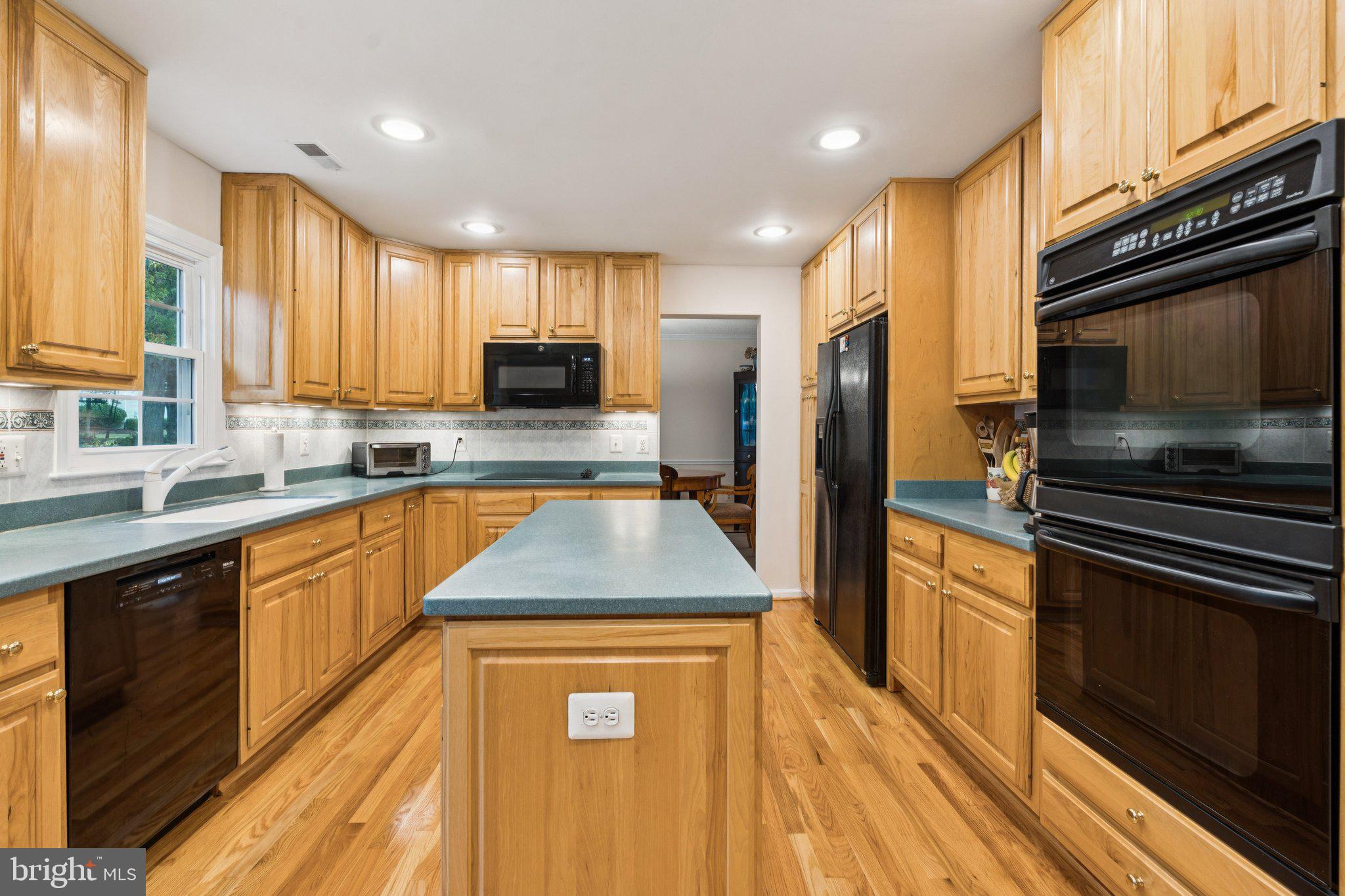 FRANKLIN GLEN - Residential