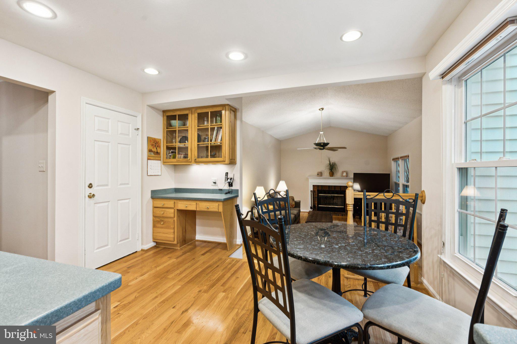 FRANKLIN GLEN - Residential