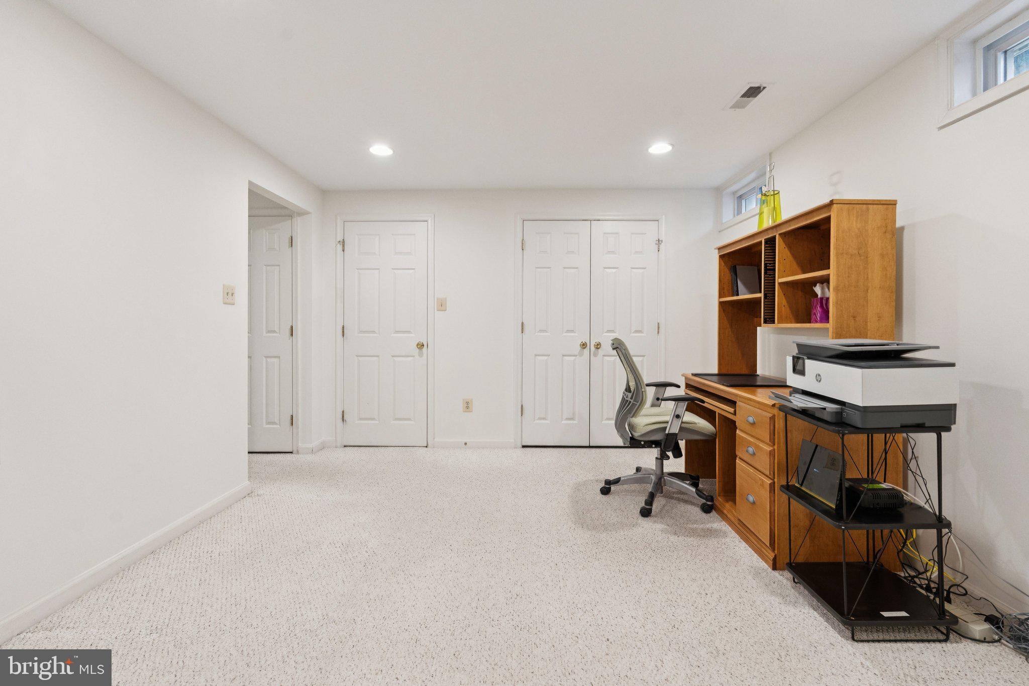 FRANKLIN GLEN - Residential