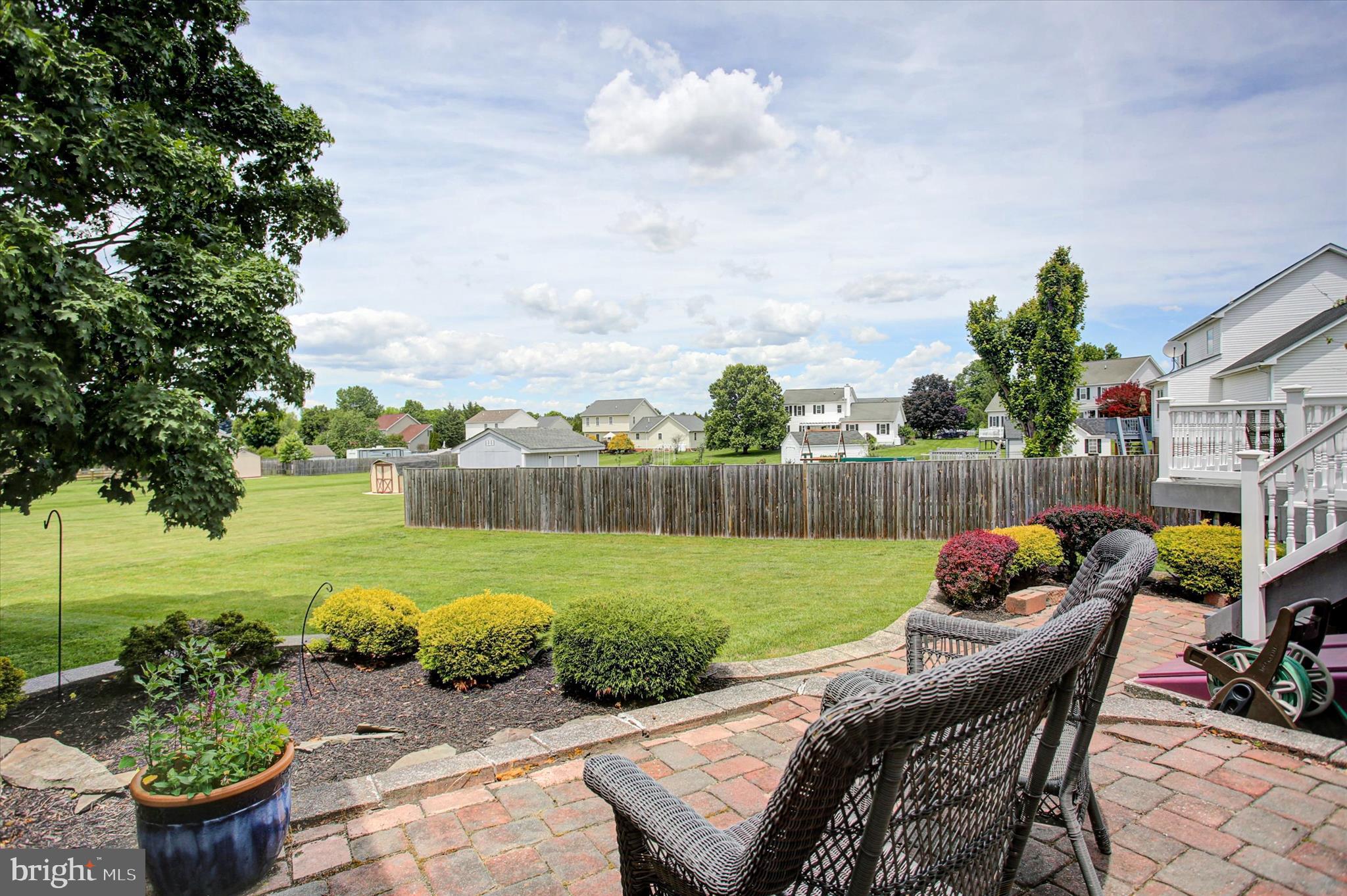MAUGANS MEADOWS - Residential