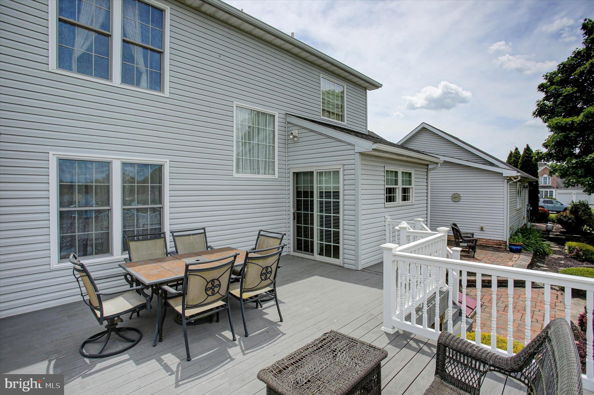 MAUGANS MEADOWS - Residential