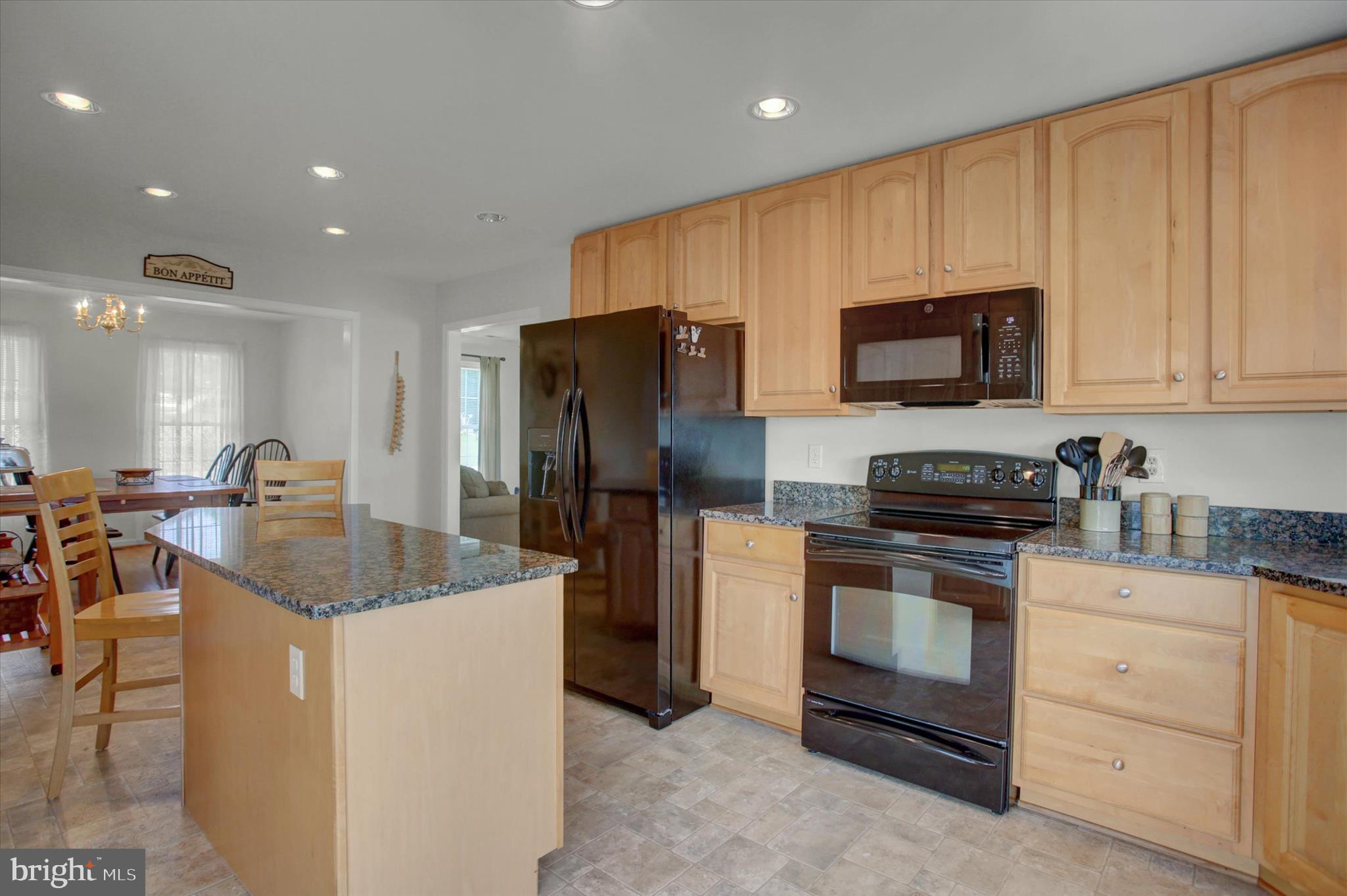 MAUGANS MEADOWS - Residential