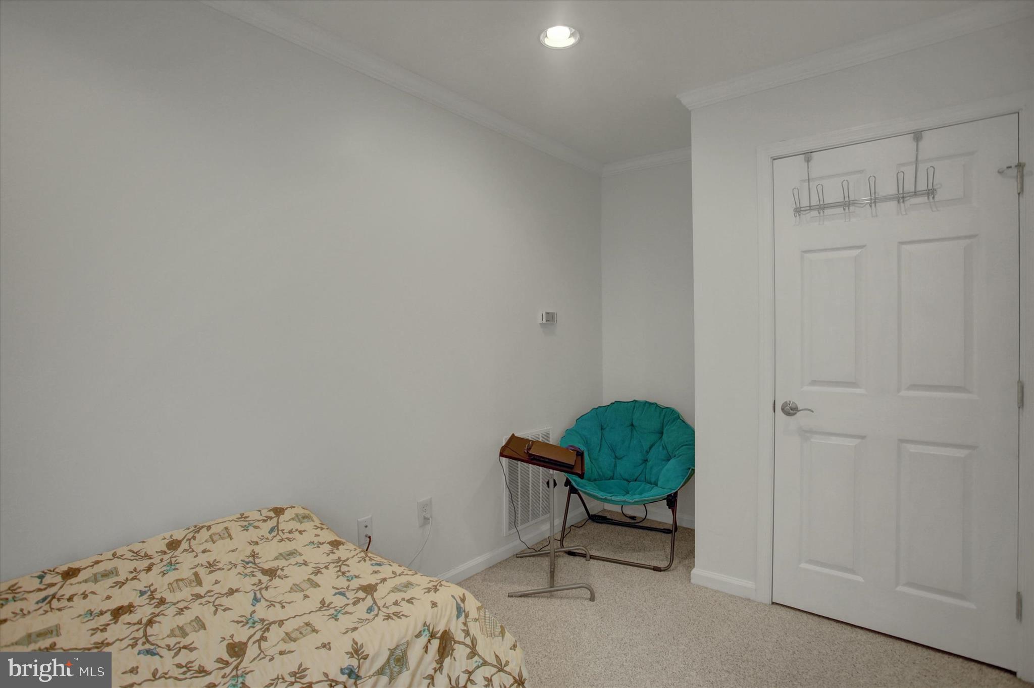 MAUGANS MEADOWS - Residential