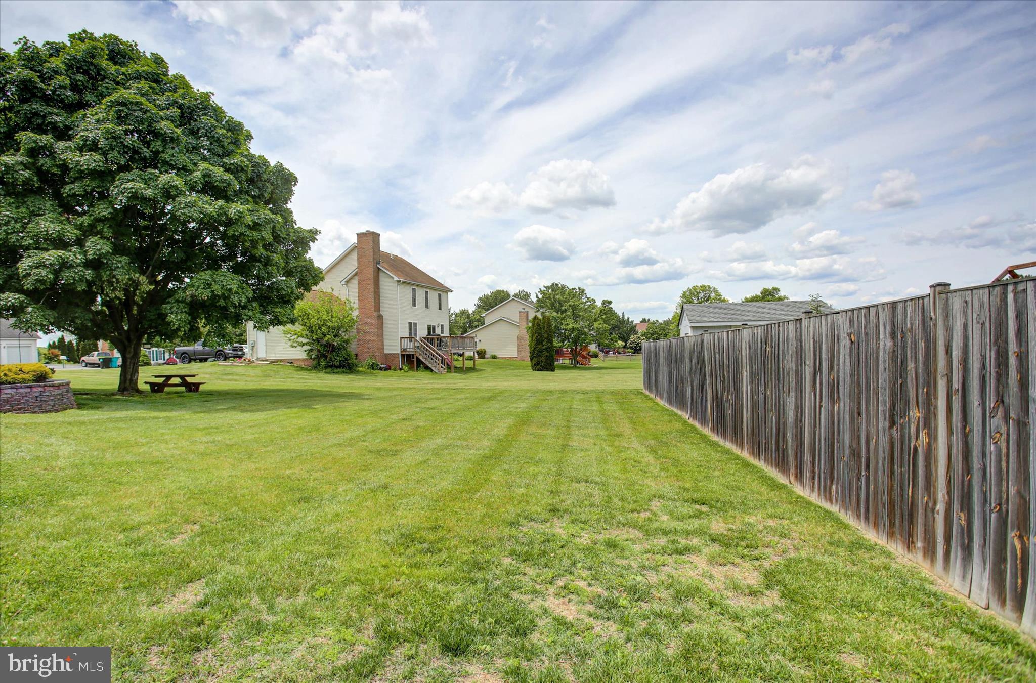 MAUGANS MEADOWS - Residential