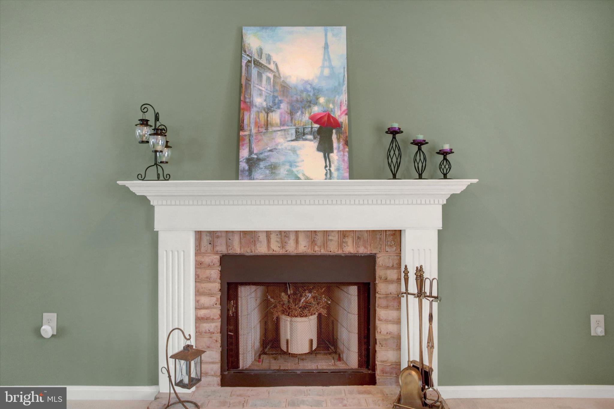MAUGANS MEADOWS - Residential