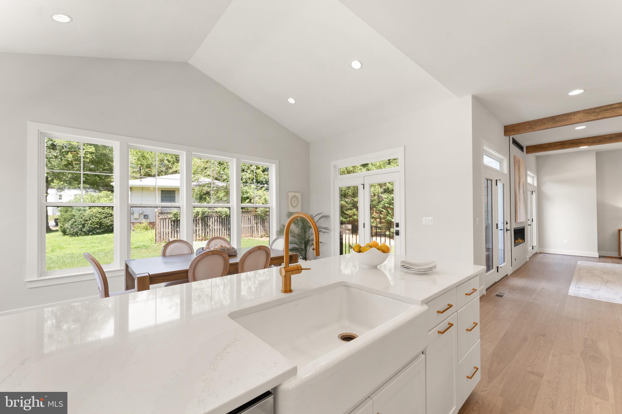 VIENNA WOODS - Residential