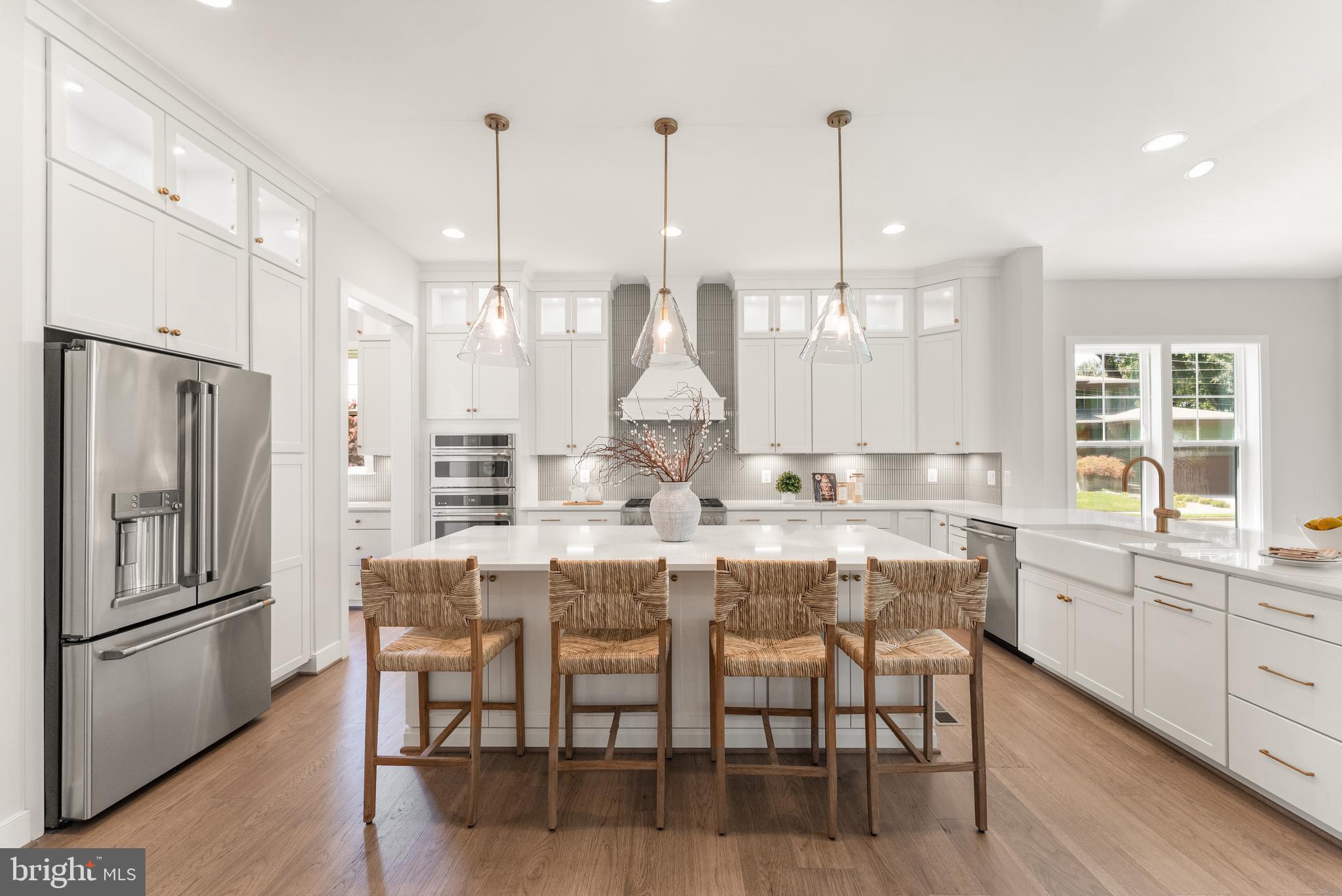 VIENNA WOODS - Residential