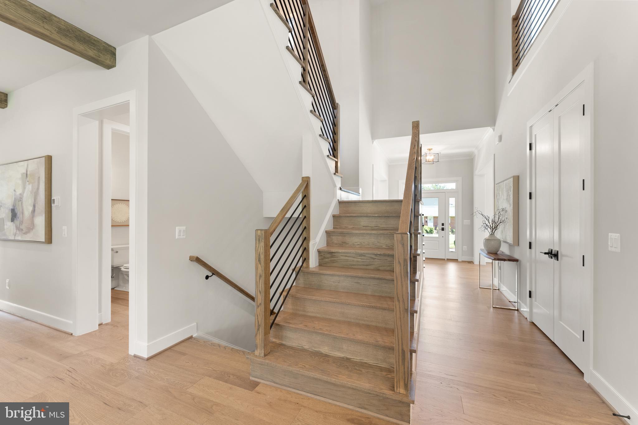 VIENNA WOODS - Residential