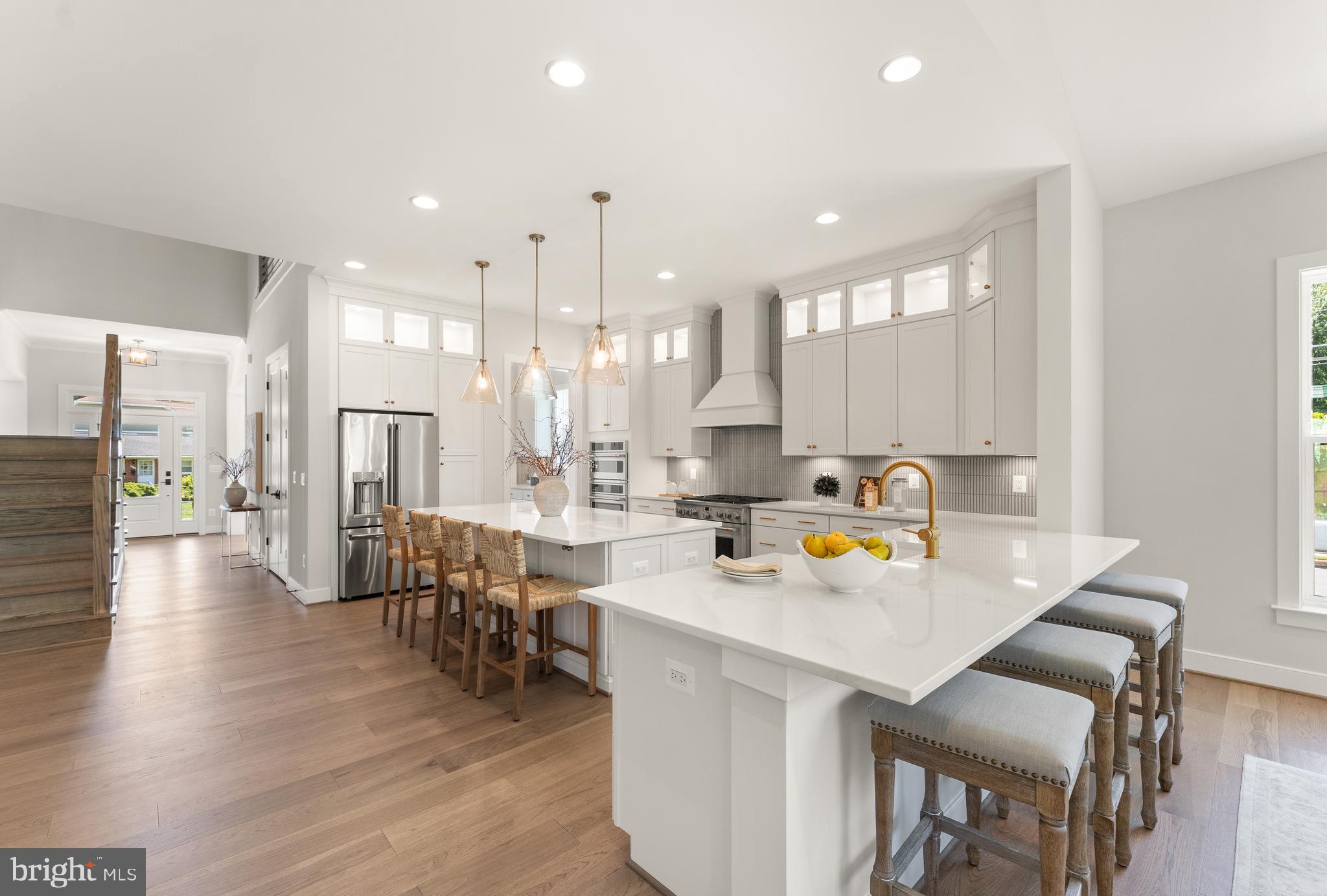 VIENNA WOODS - Residential