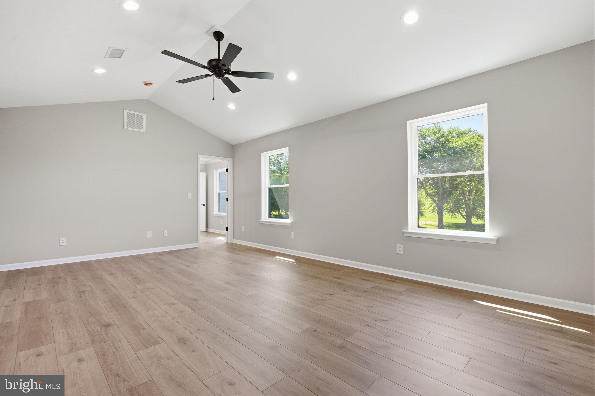 YARDLEY STATION - Residential