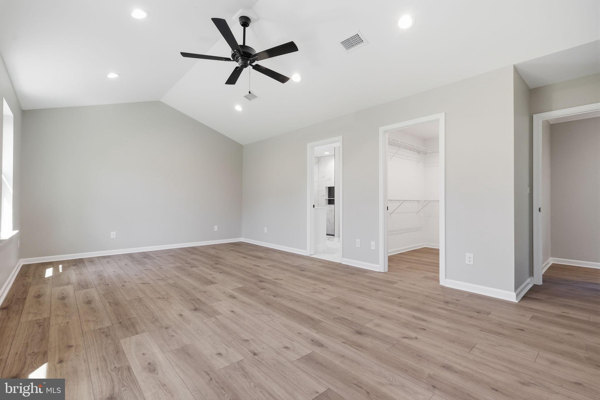 YARDLEY STATION - Residential