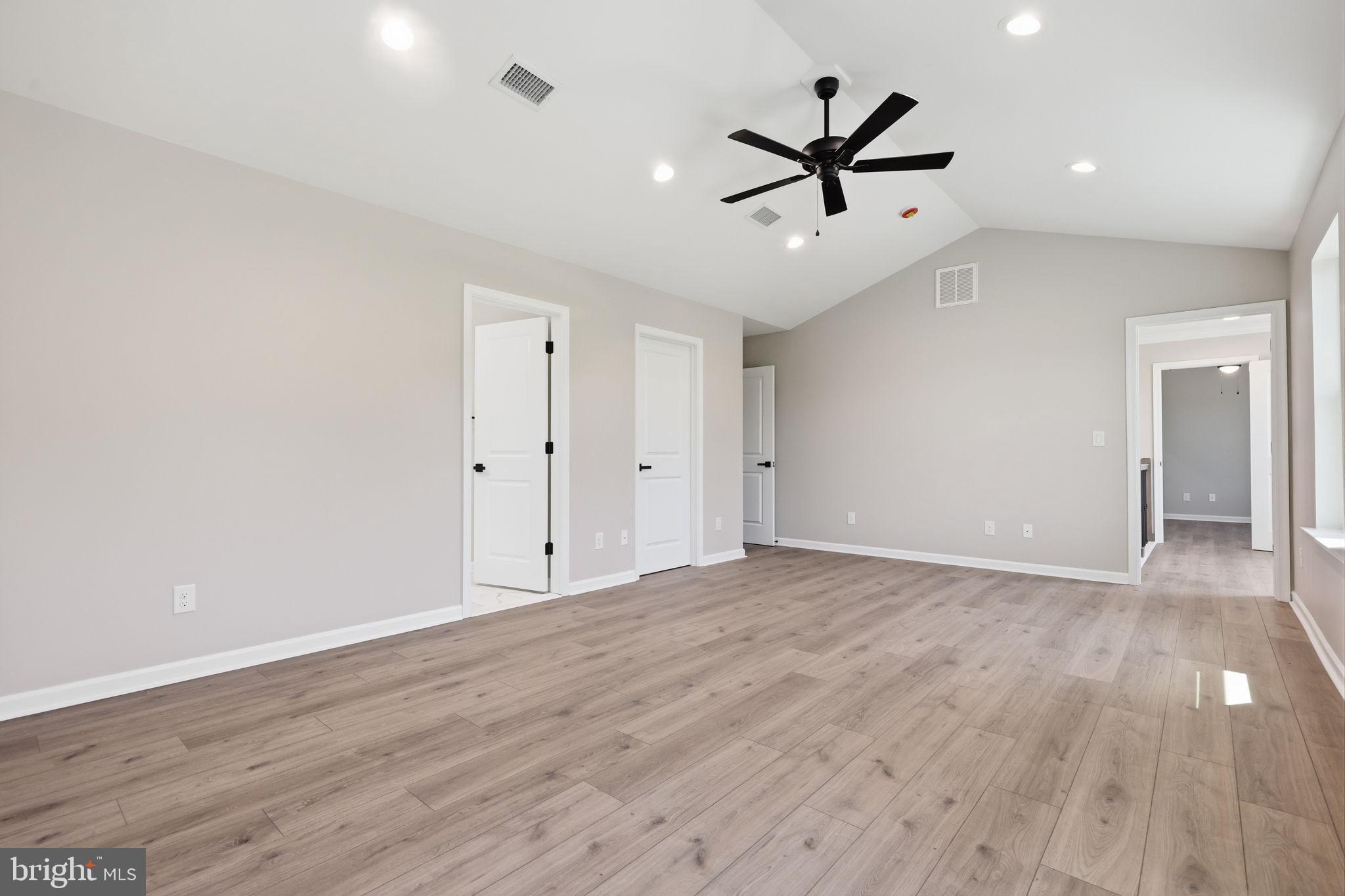 YARDLEY STATION - Residential