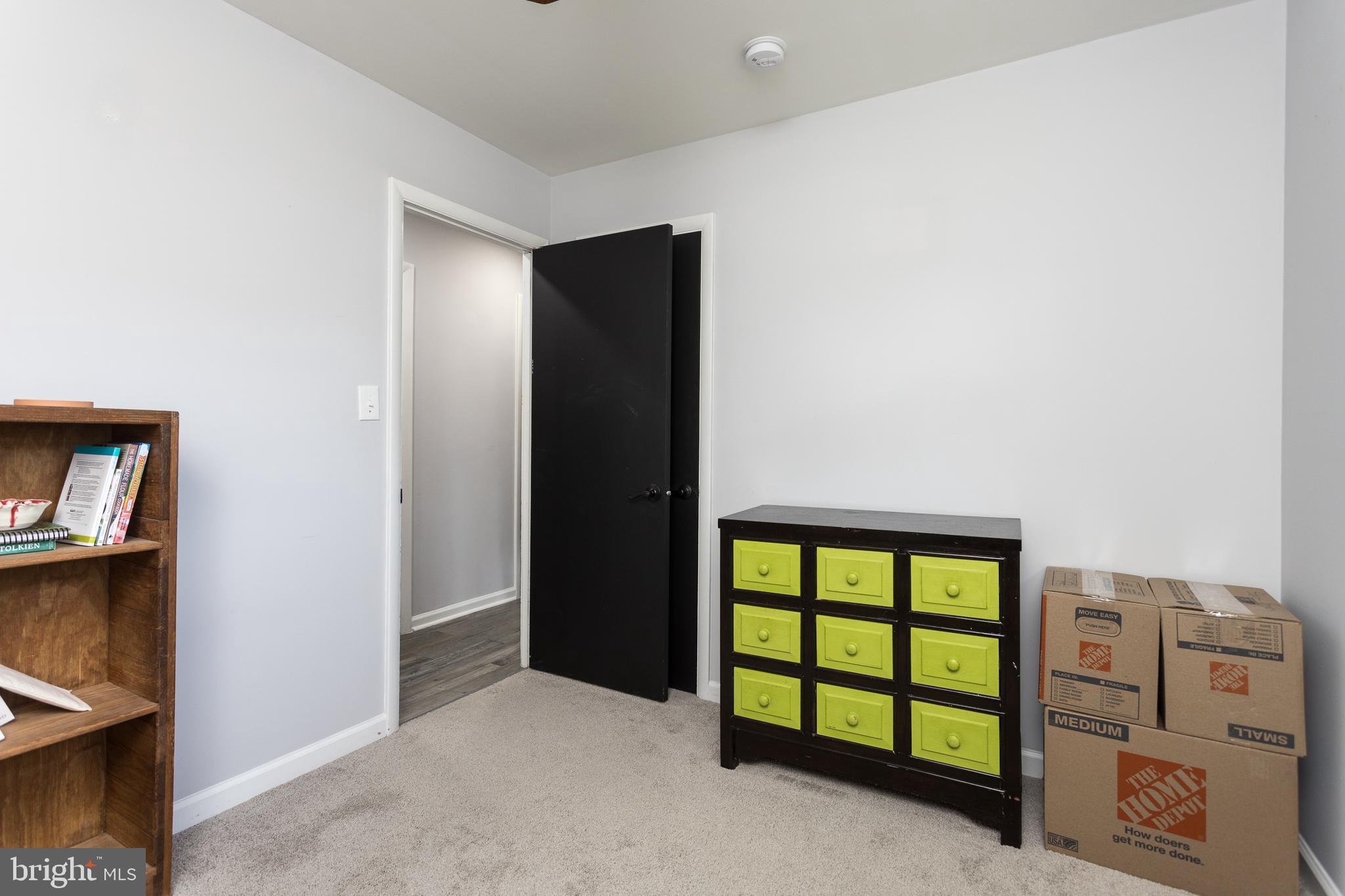 COLONIAL ACRES - Residential