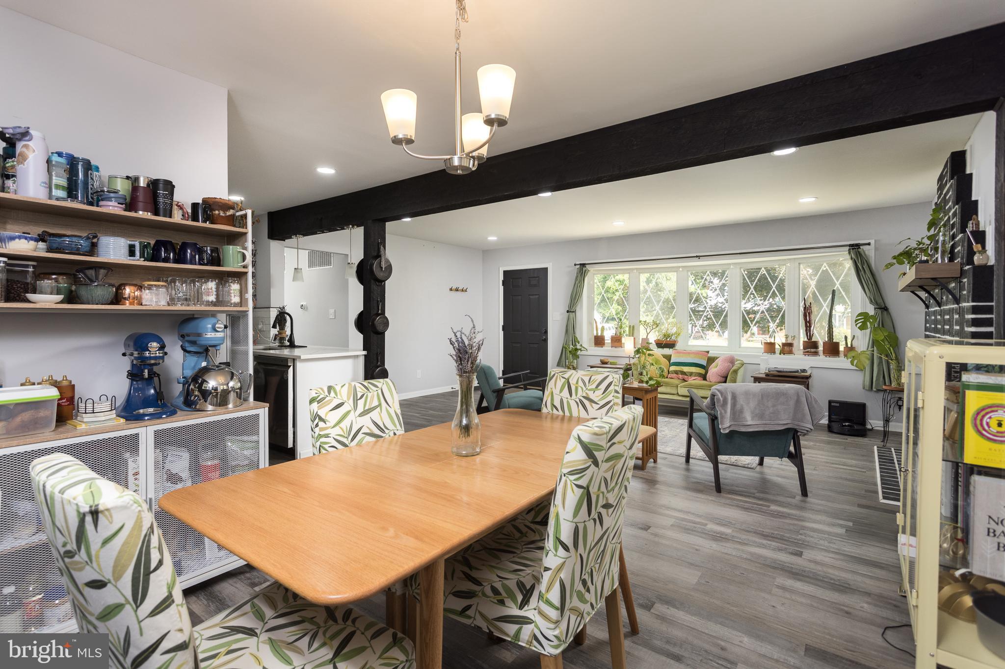 COLONIAL ACRES - Residential