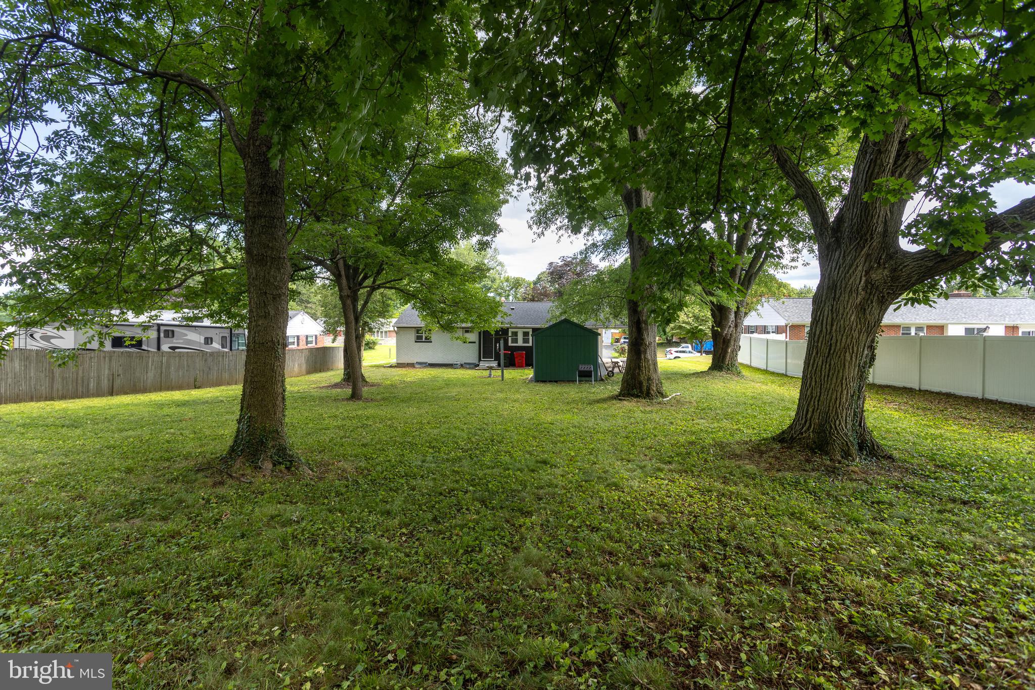 COLONIAL ACRES - Residential