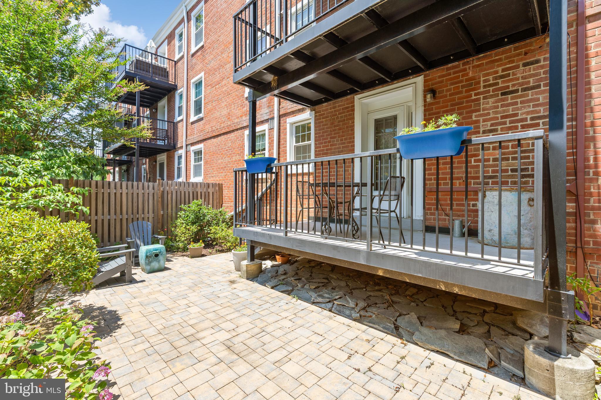 FAIRLINGTON VILLAGES - Residential