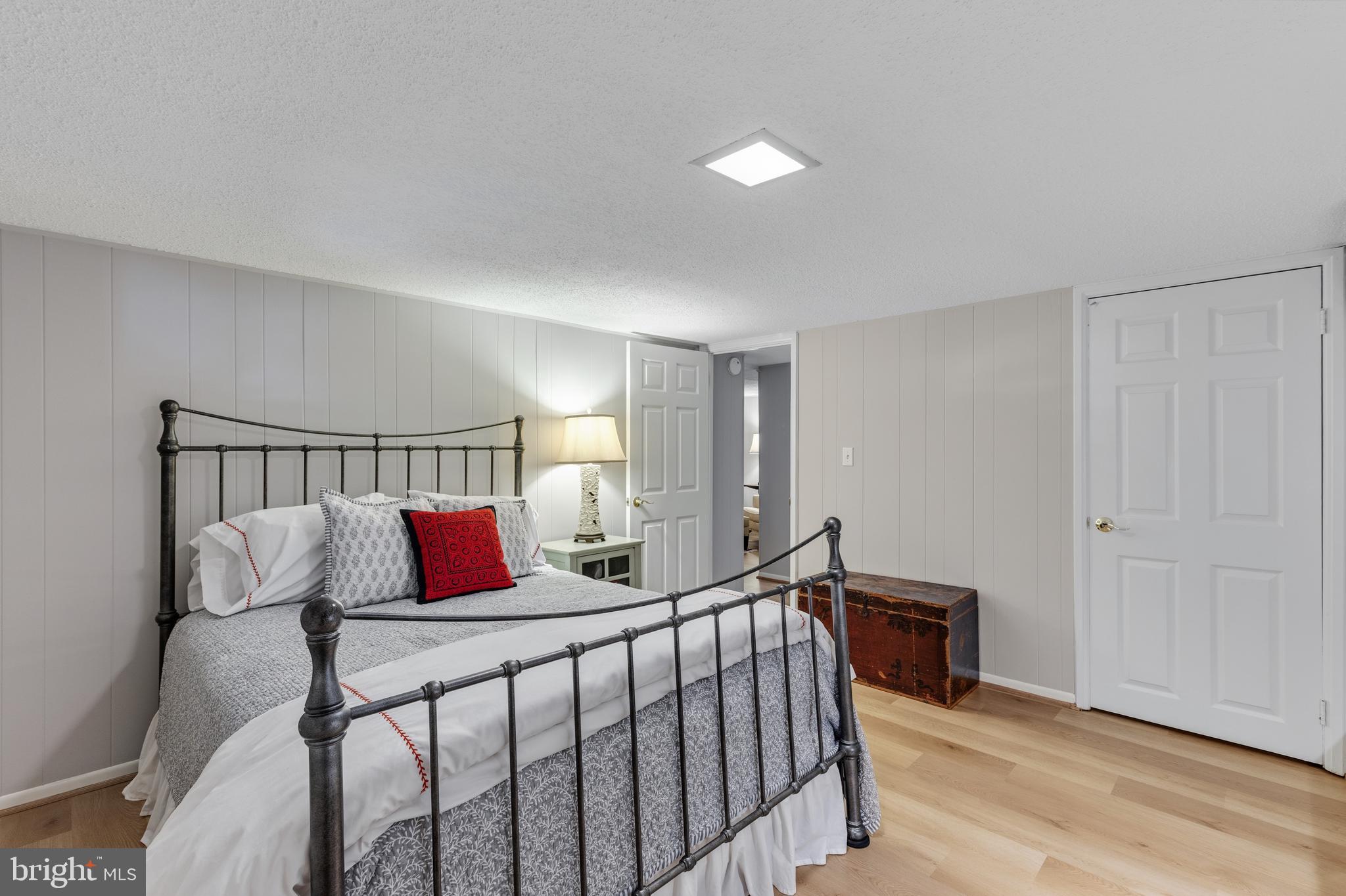 FAIRLINGTON VILLAGES - Residential